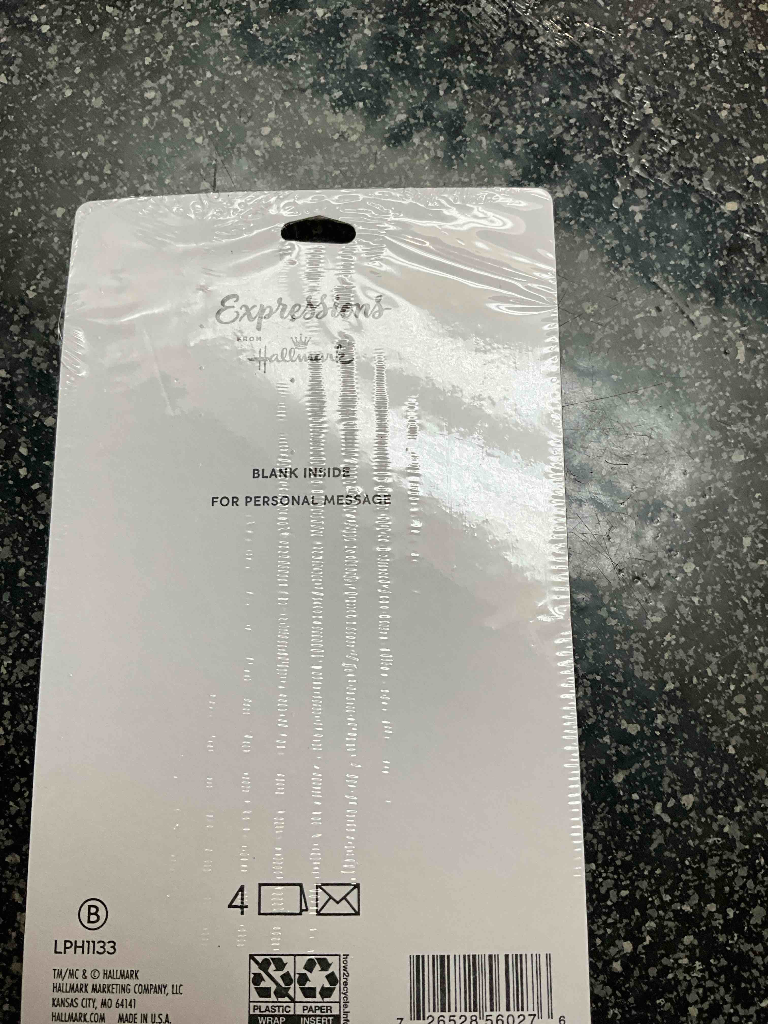 Condition photo showing New/Like New for Hallmark Expressions - 4 Thank You Cards 