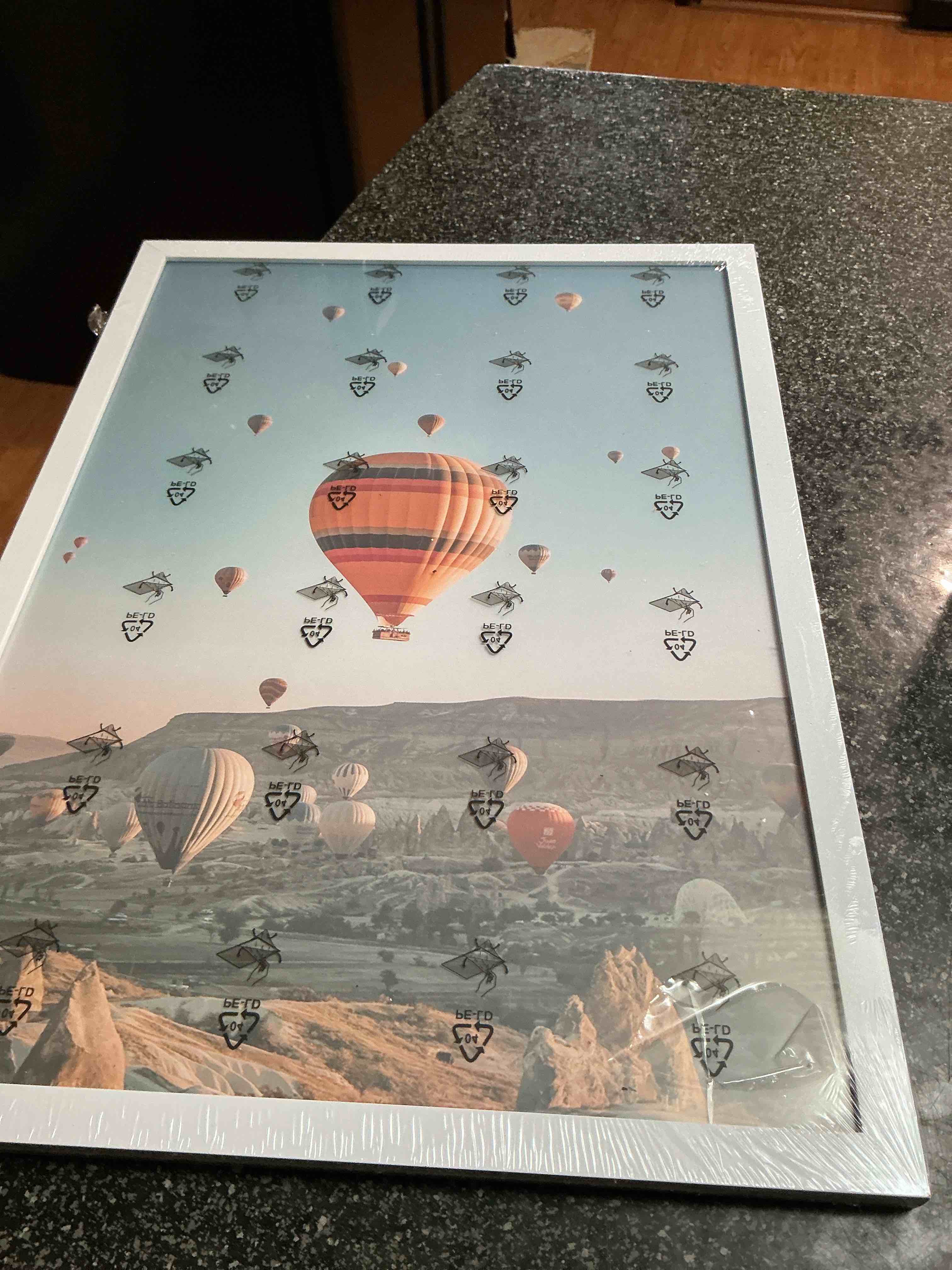 Condition photo showing New/Like New for Poster Frame 17 “X 12”