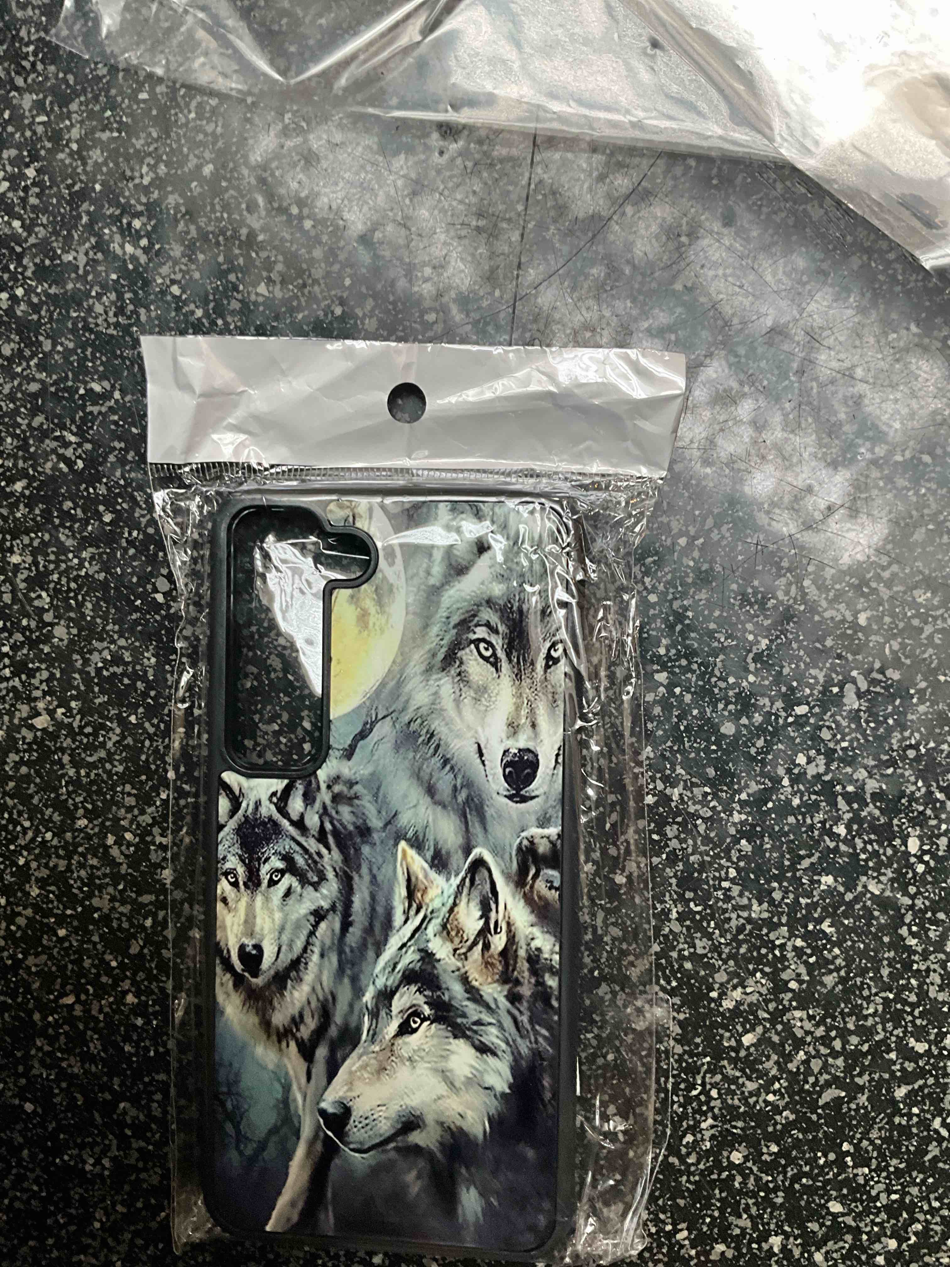 Condition photo showing New/Like New for Samsung S23 Phone Case (wolfs) 