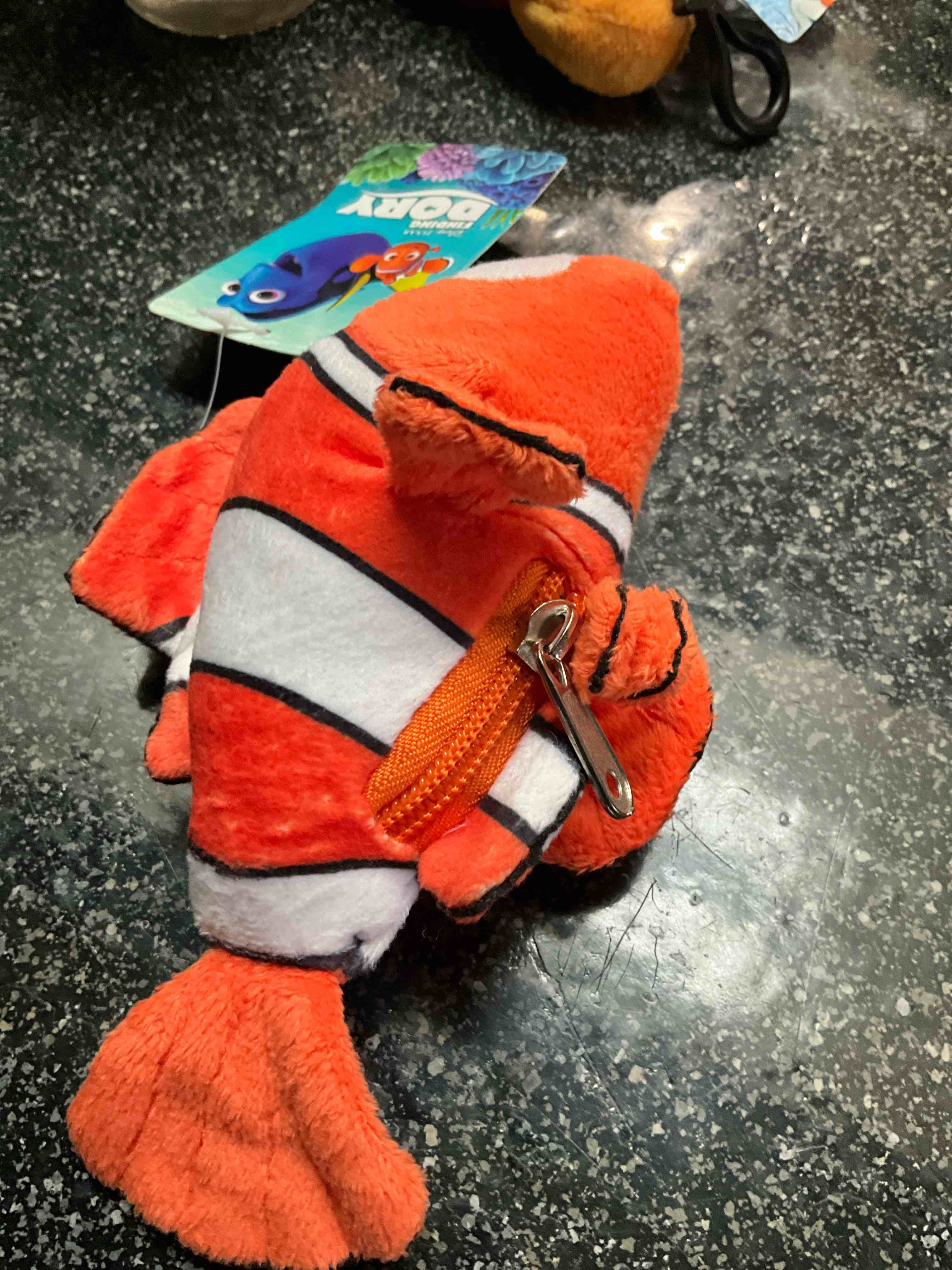 Condition photo showing New/Like New for Disney/Pixar - Finding Dory - Clip On - Change Purse  