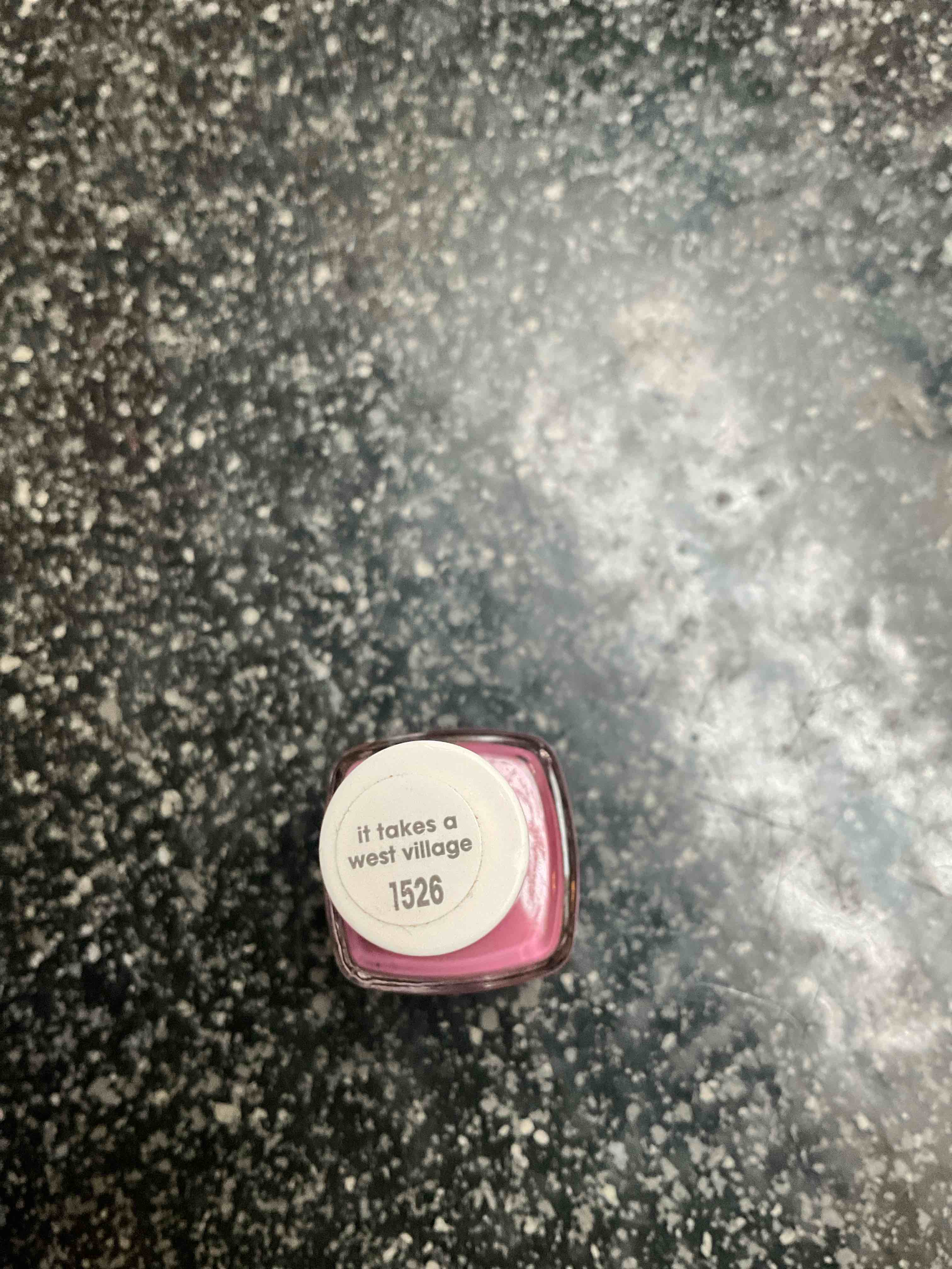 Condition photo showing New/Like New for Essie - Nail Lacquer - .46oz - #1526 It takes a west village 