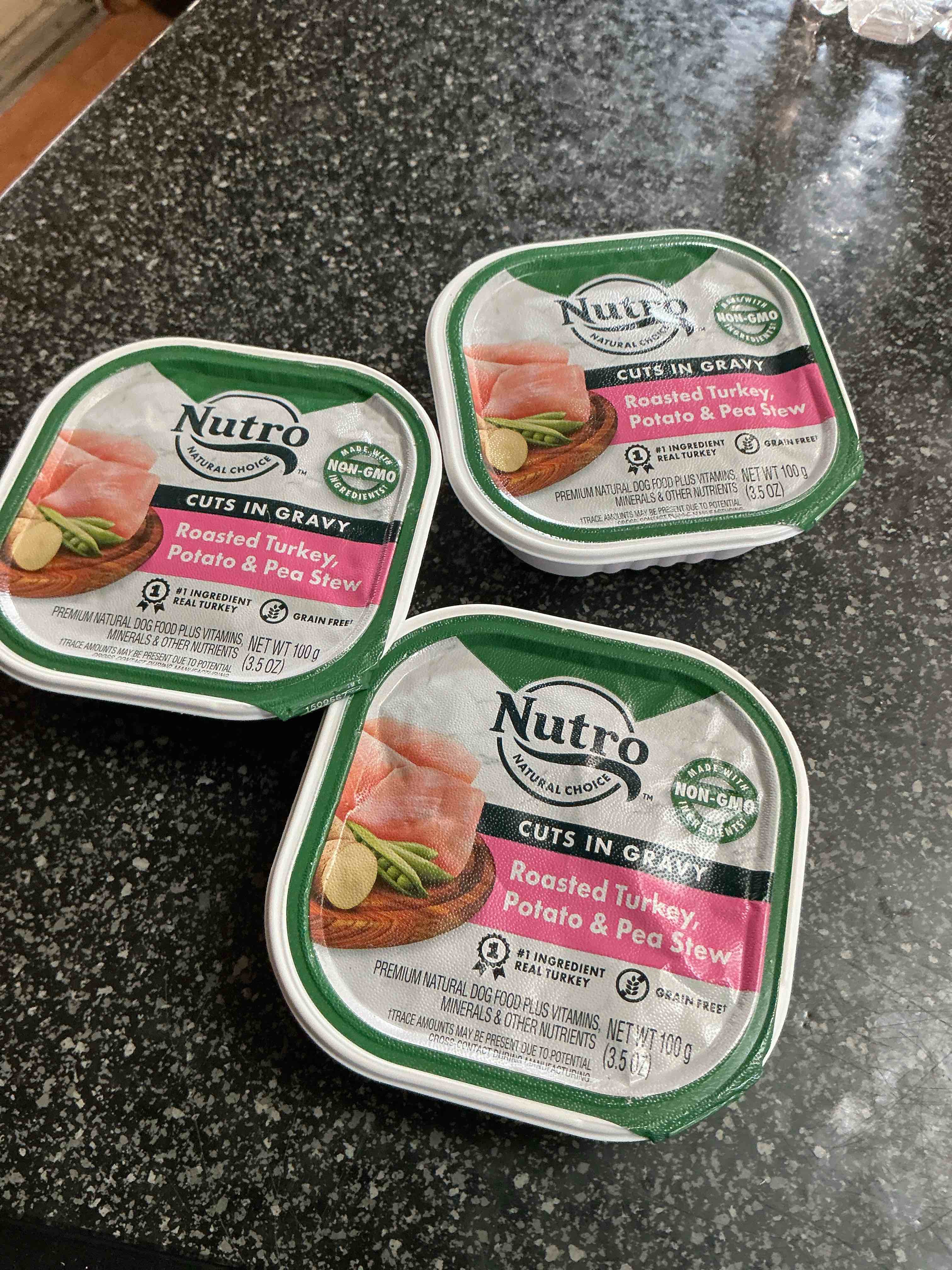 Condition photo showing New/Like New for Nitro Cuts In Gravy Roasted Turkey Potato & Pea Stew  3.5 OZ.