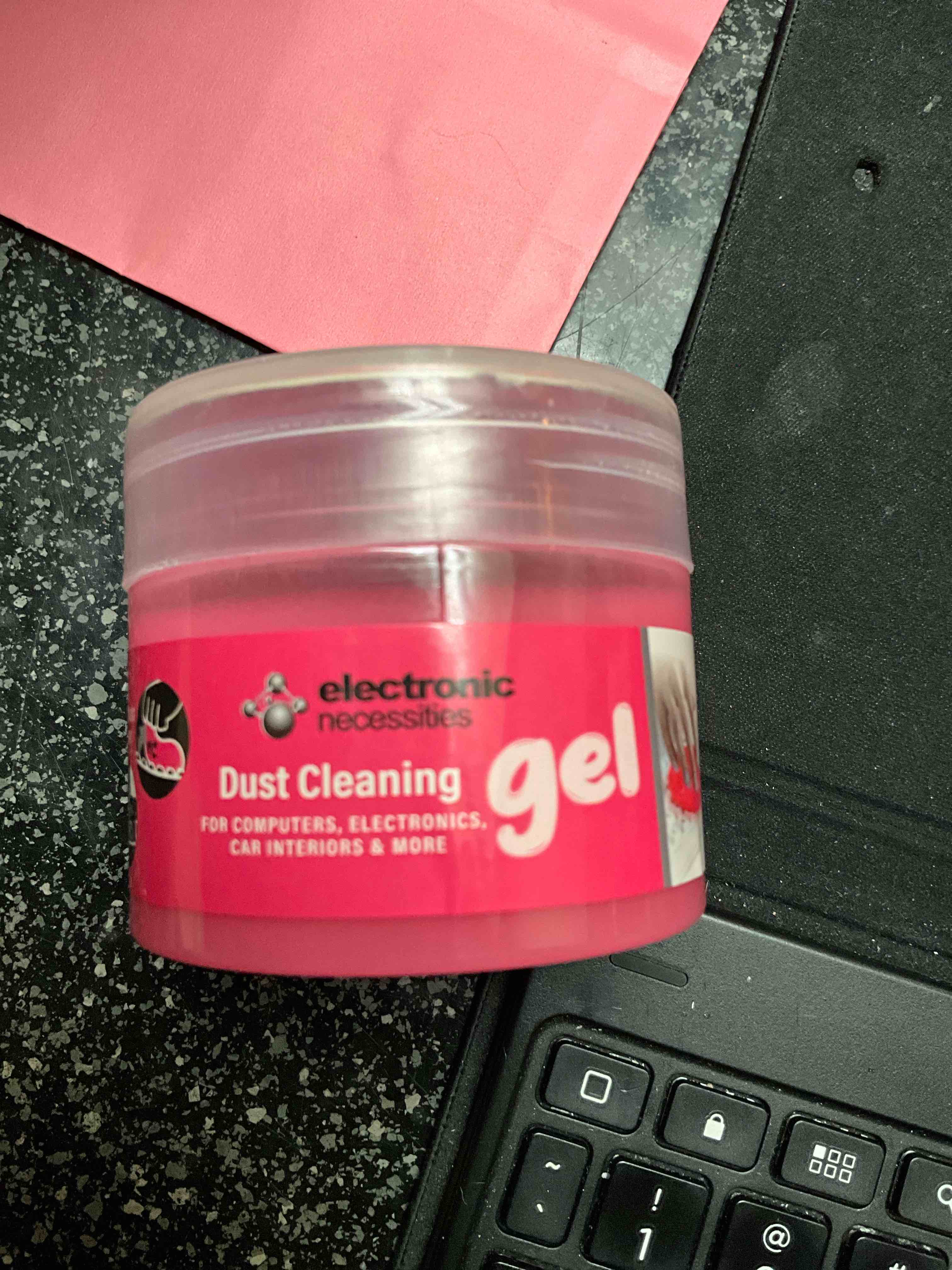 electronic necessities - dust cleaning gel - cleans dust and dirt 