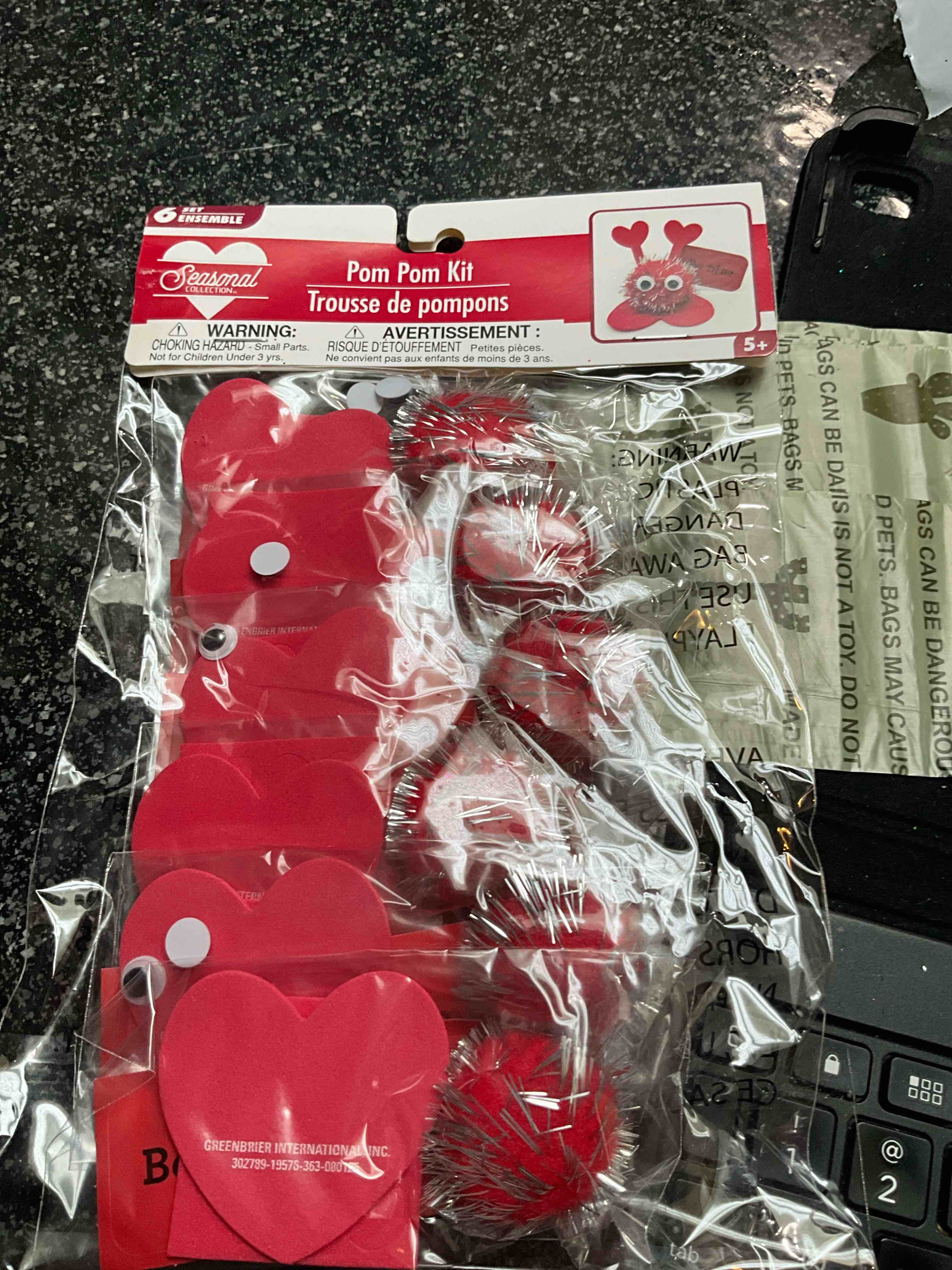 Condition photo showing New/Like New for Pom Pom Puff Ball Kit - 6 pack - Red