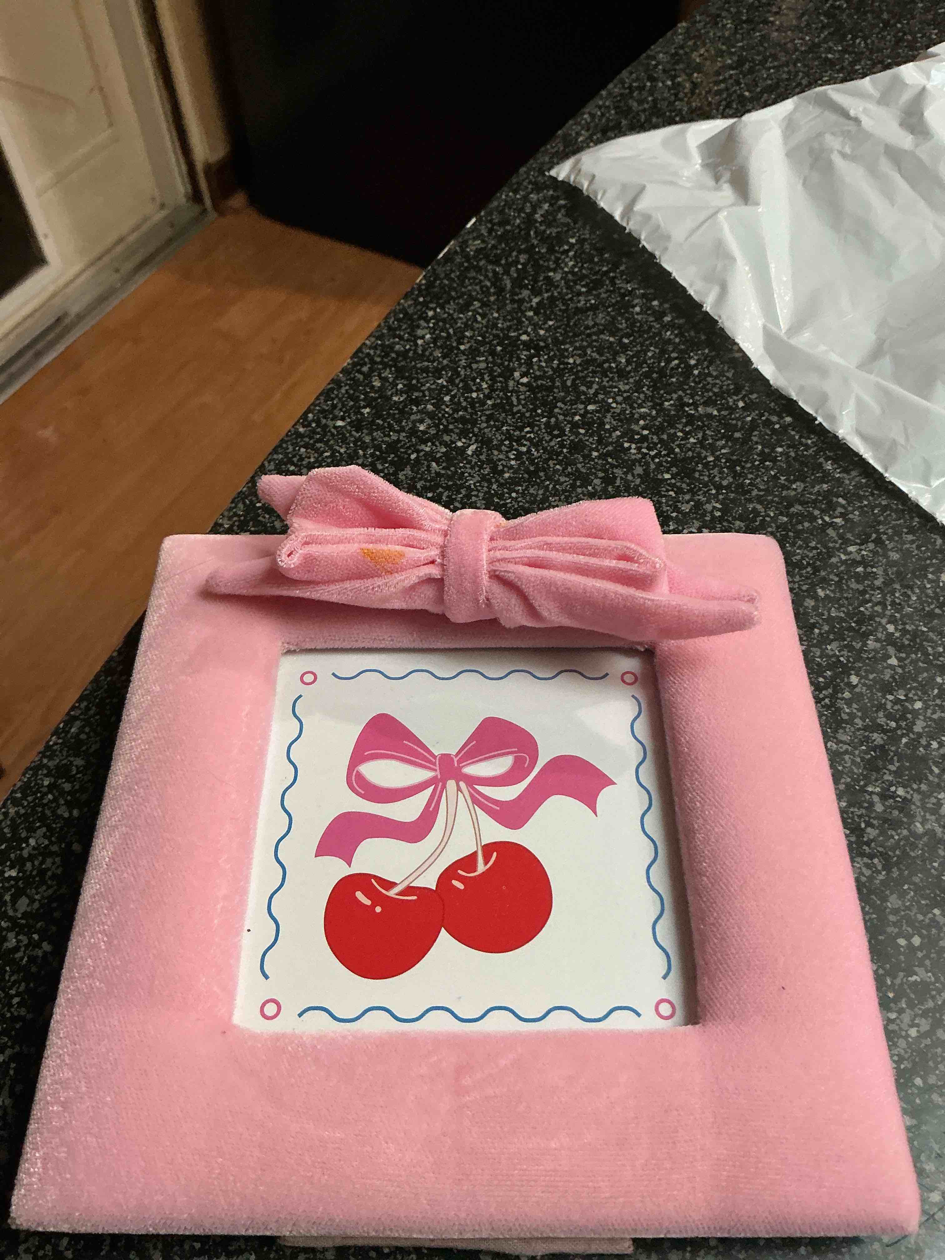 Condition photo showing Good Condition for Room To Room Bow  Frame 