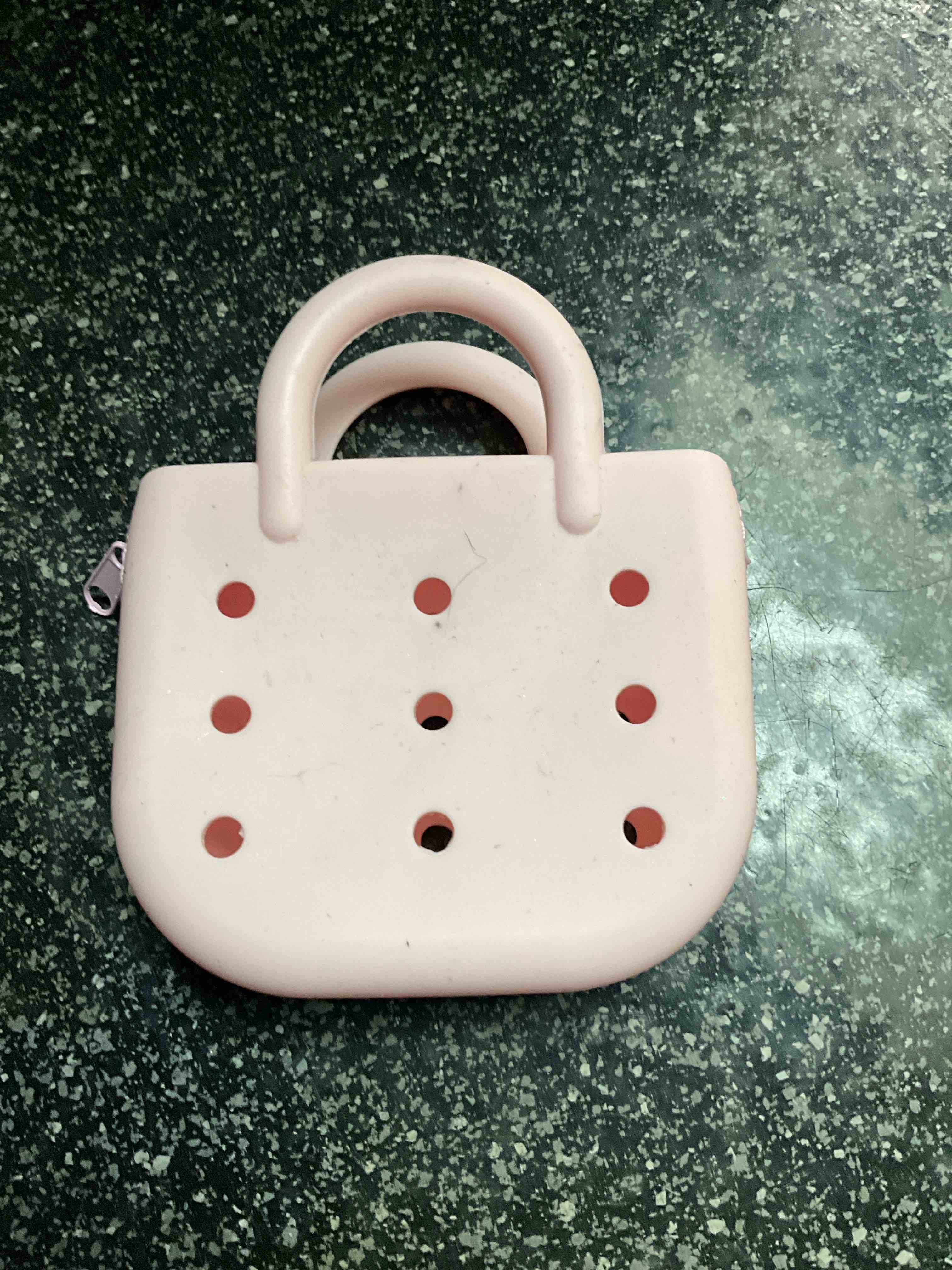 Condition photo showing New/Like New for Girl’s - Pink - Rubber - Purse - Zip Close 