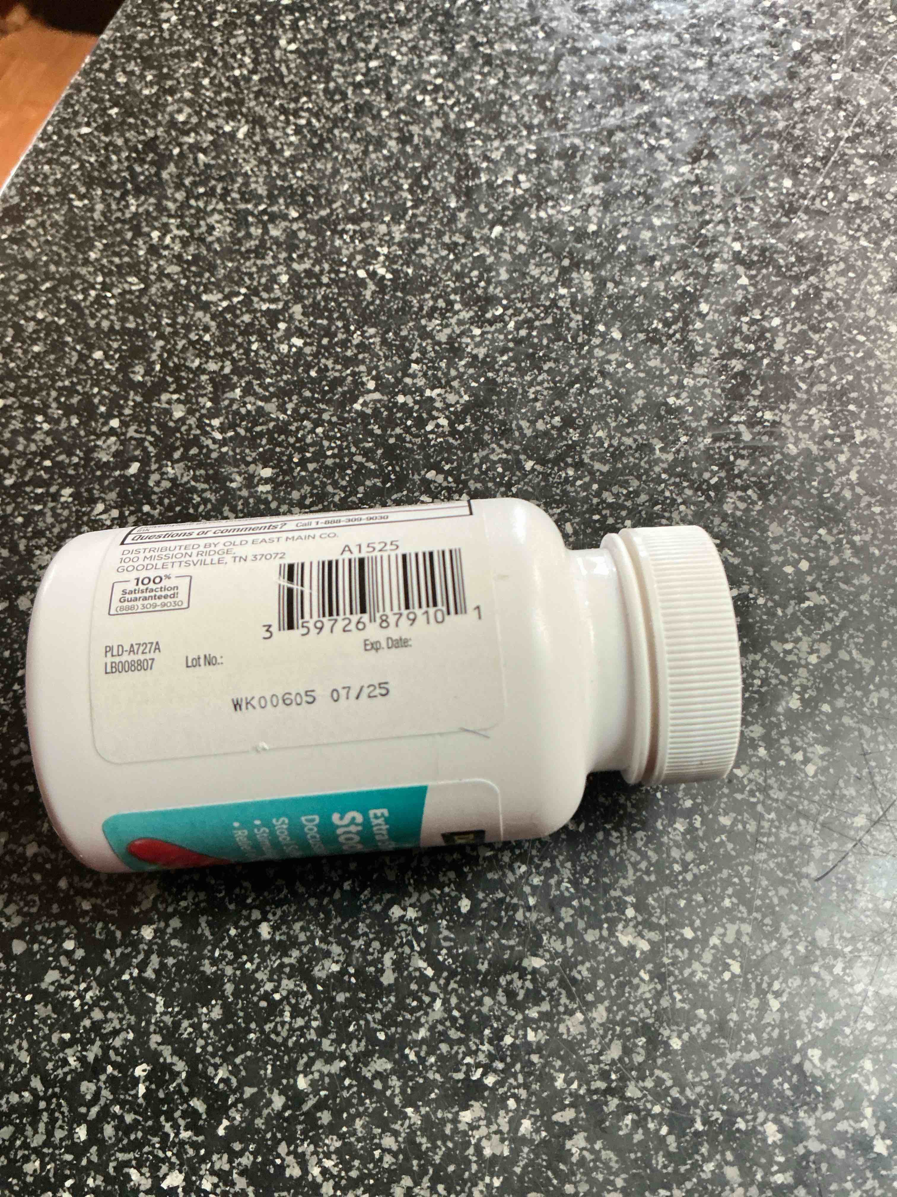 Condition photo showing As Is for Dg Health Extra Strength Stool Softener 100 Softgels 