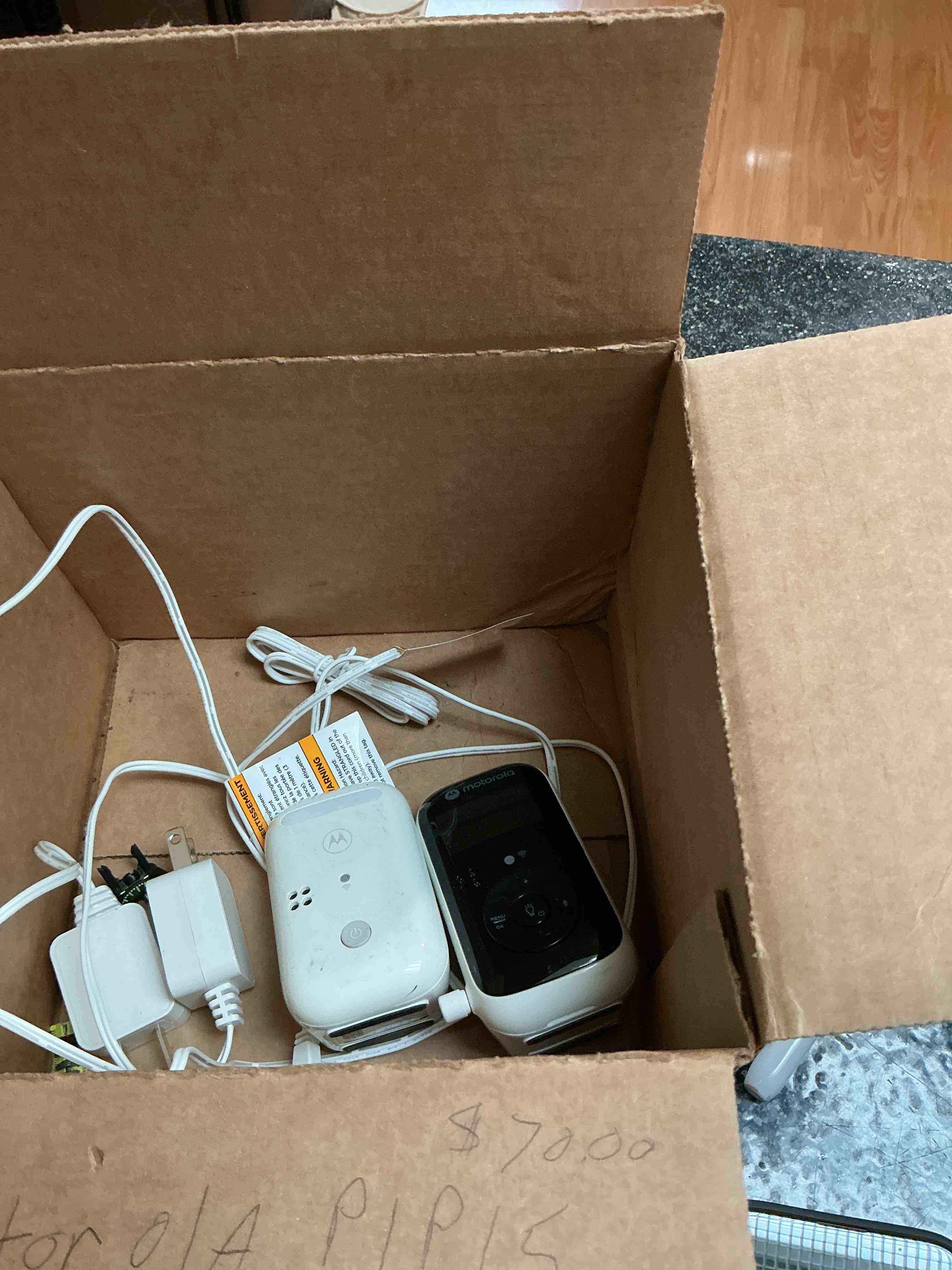 Condition photo showing New/Like New for Motorola PIP15 Audio Baby Monitoring Dual Room To Room