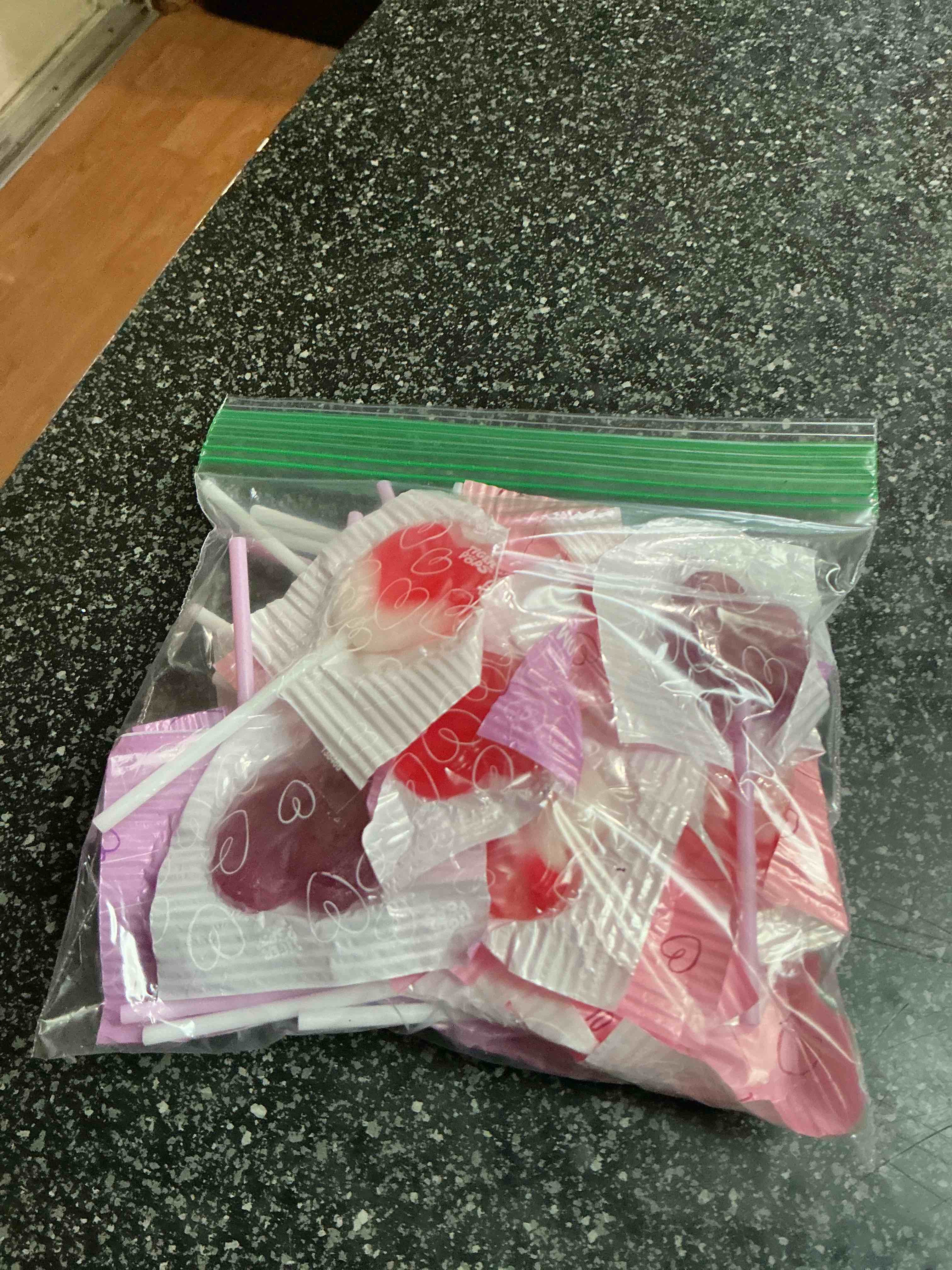 Condition photo showing New/Like New for Easter Treats 40 Count 