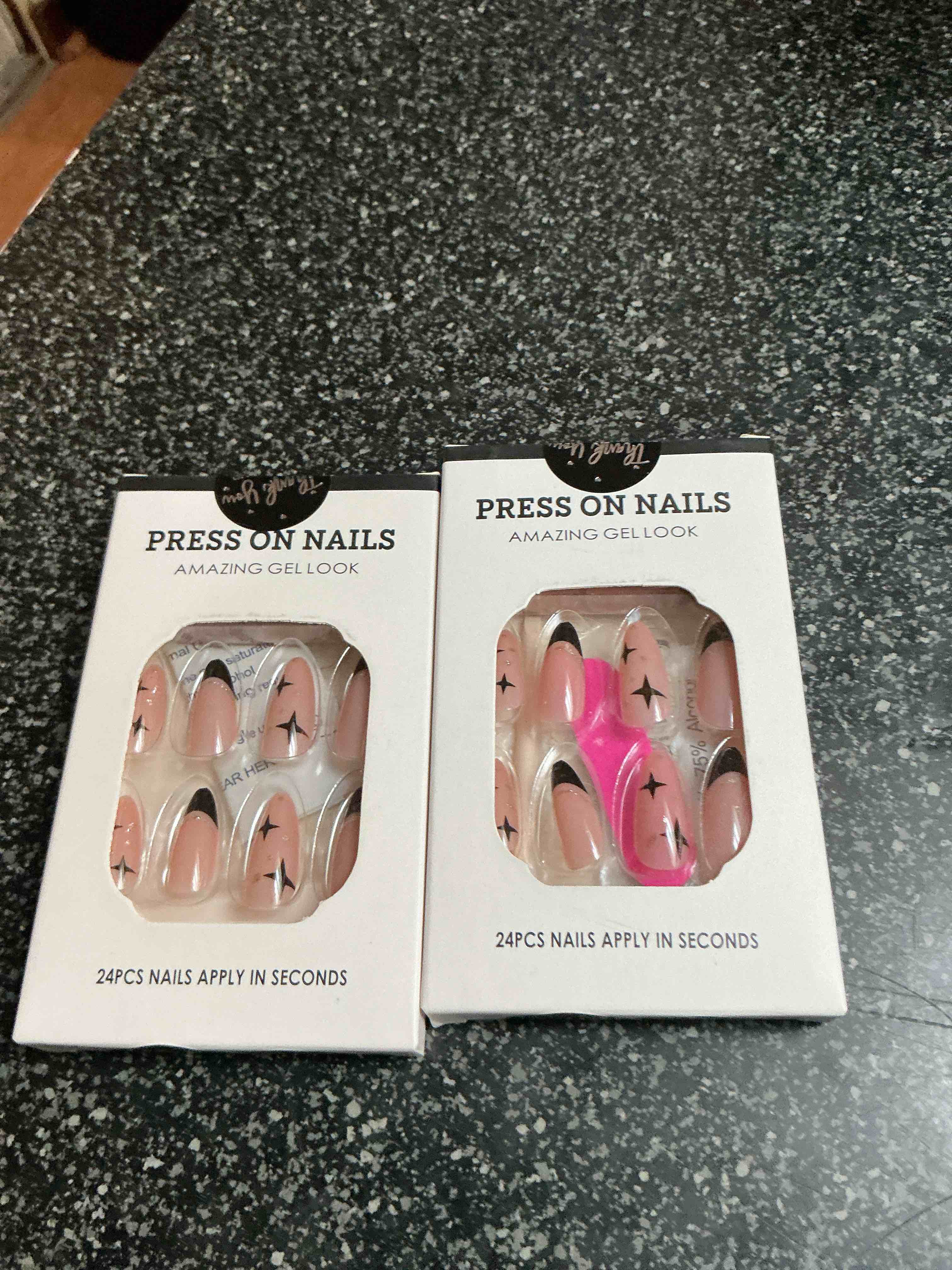 Condition photo showing New/Like New for Press On Nail’s - Amazing Gel Look 