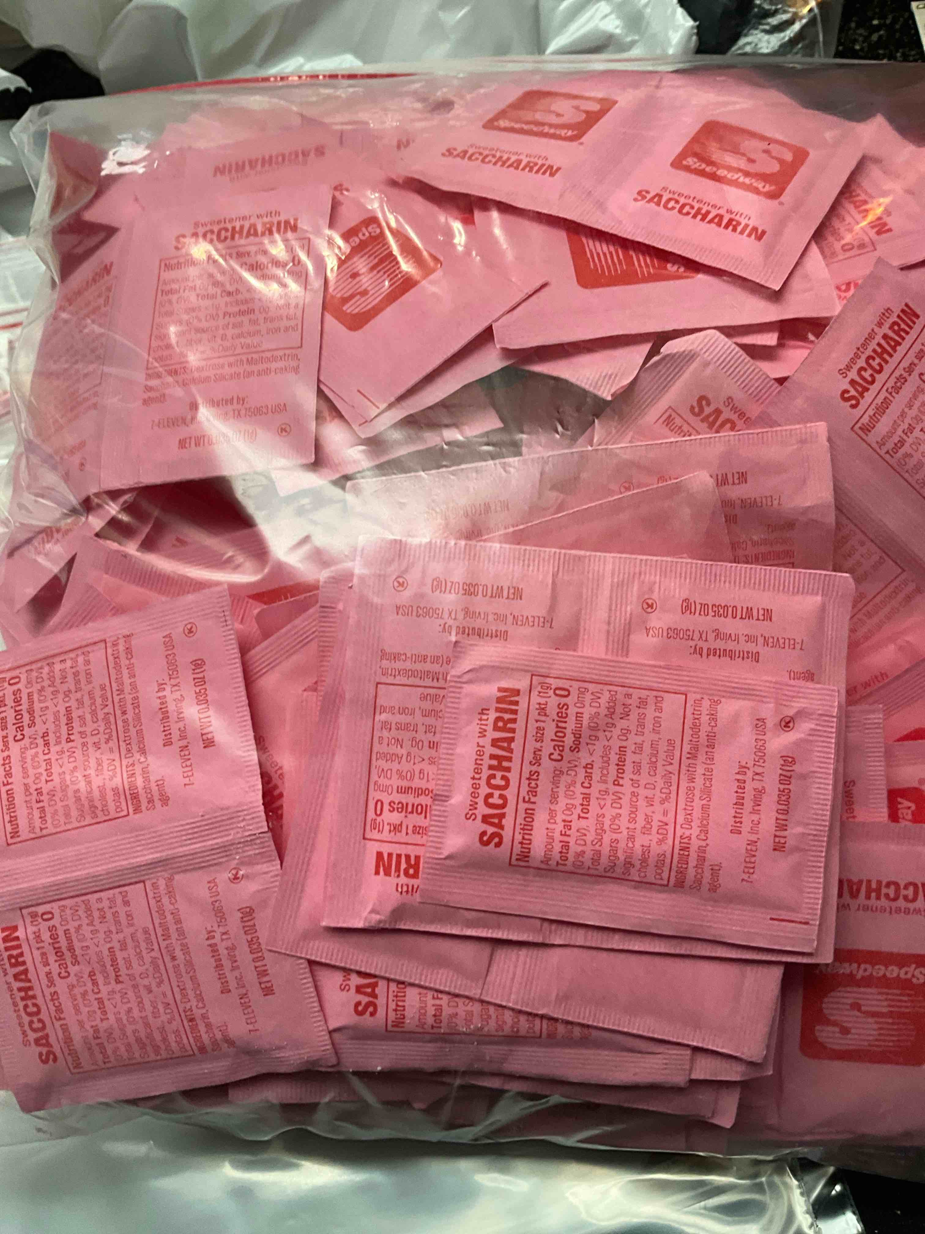 LOT - Lots & Lots of Artificial Sweetener Packets - Saccharin 