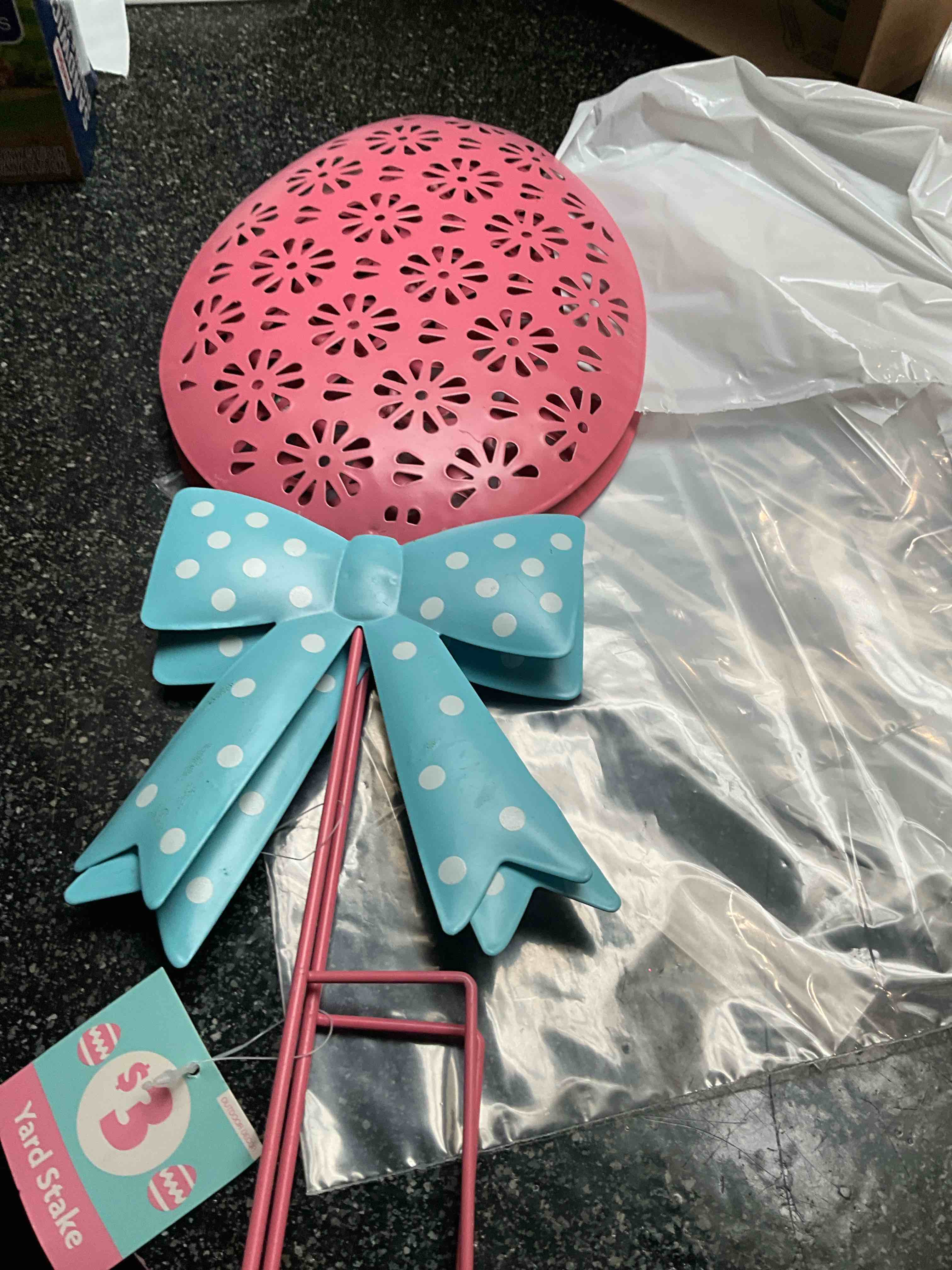 Condition photo showing New/Like New for Easter Egg Yard Stake Decoration 