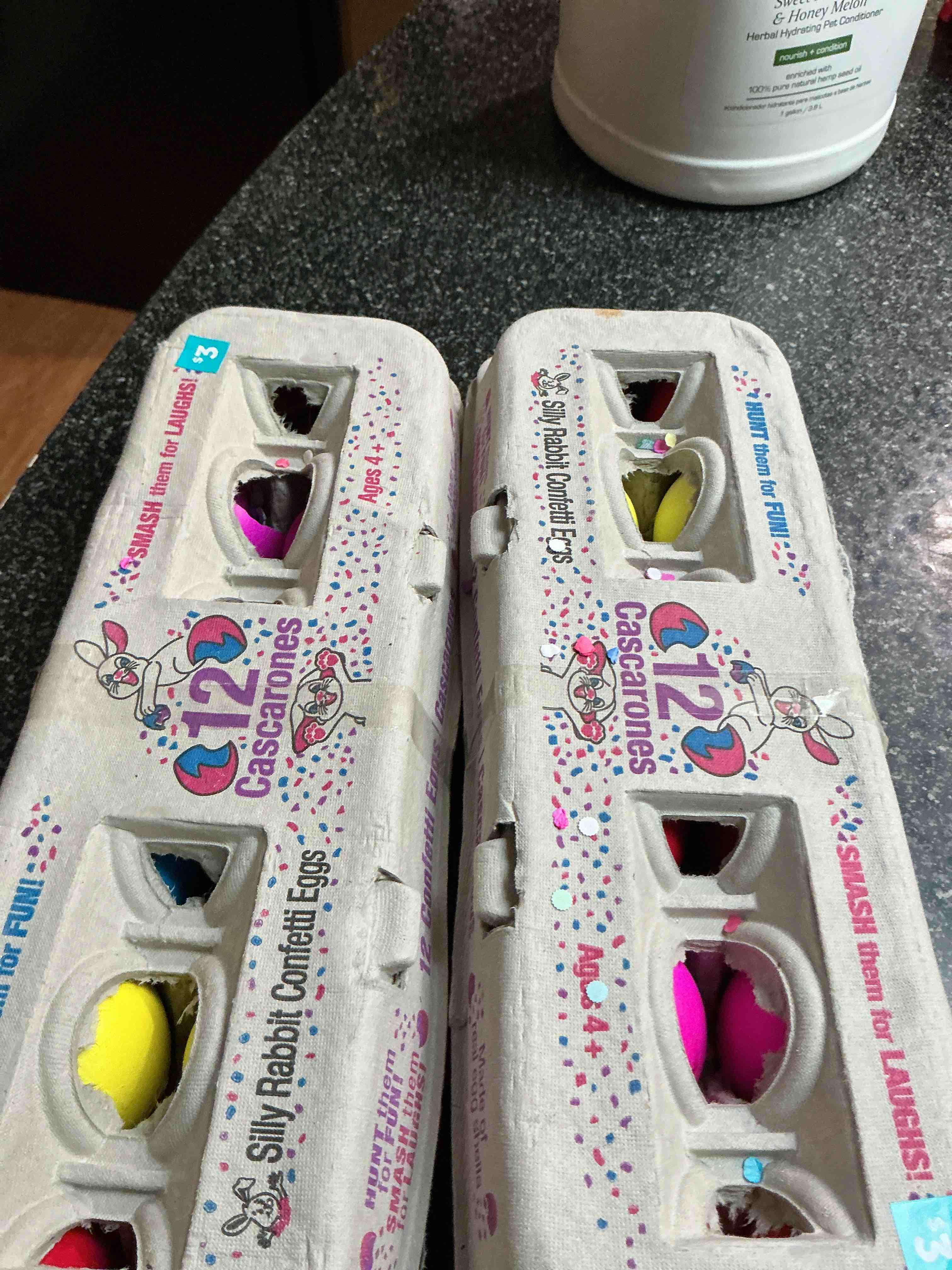 Condition photo showing New/Like New for Hunt For Fun Silly Rabbit Confetti Eggs  
