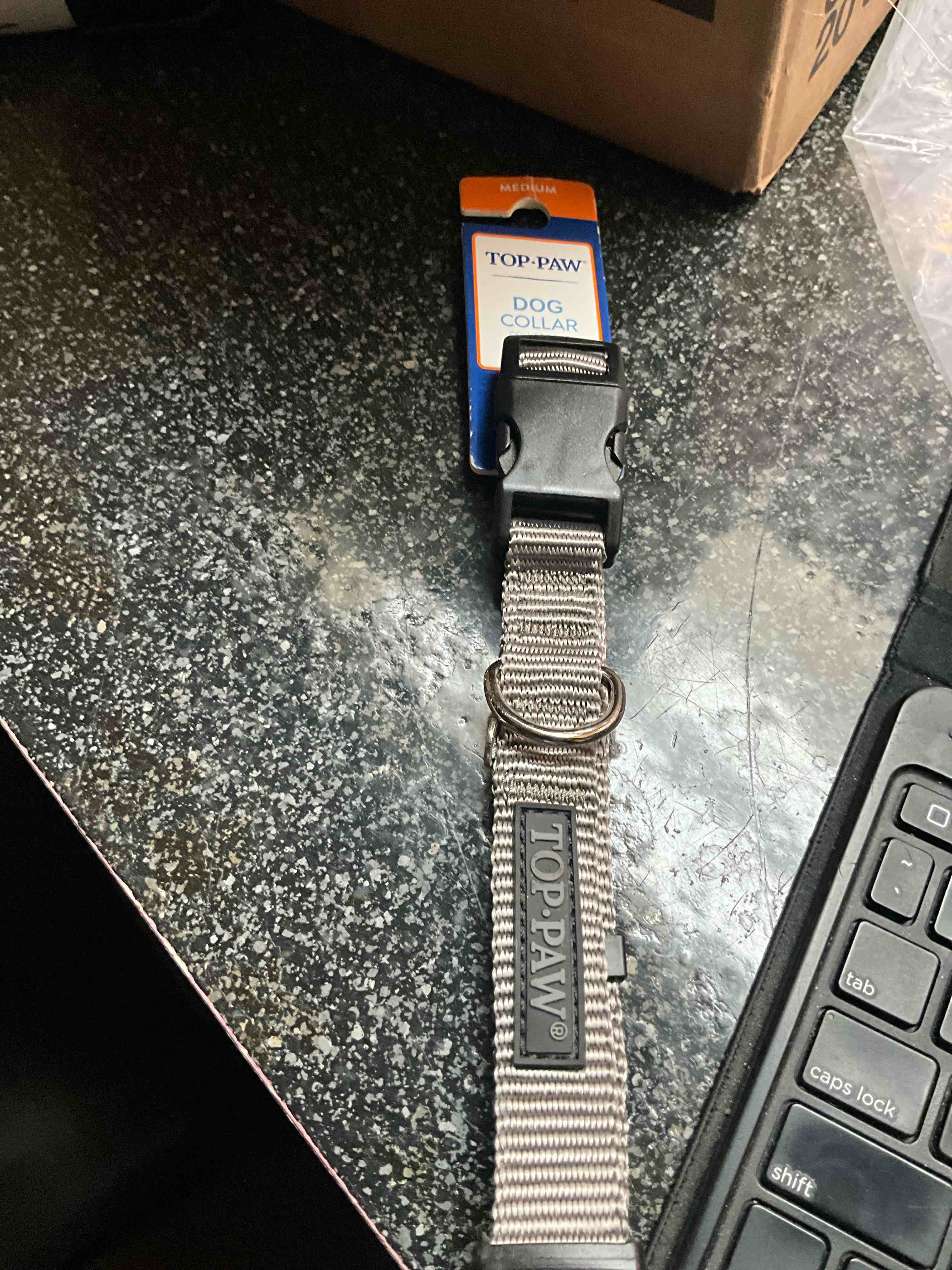 Condition photo showing New/Like New for Top Paw - Dog Collar - Grey - size - M  