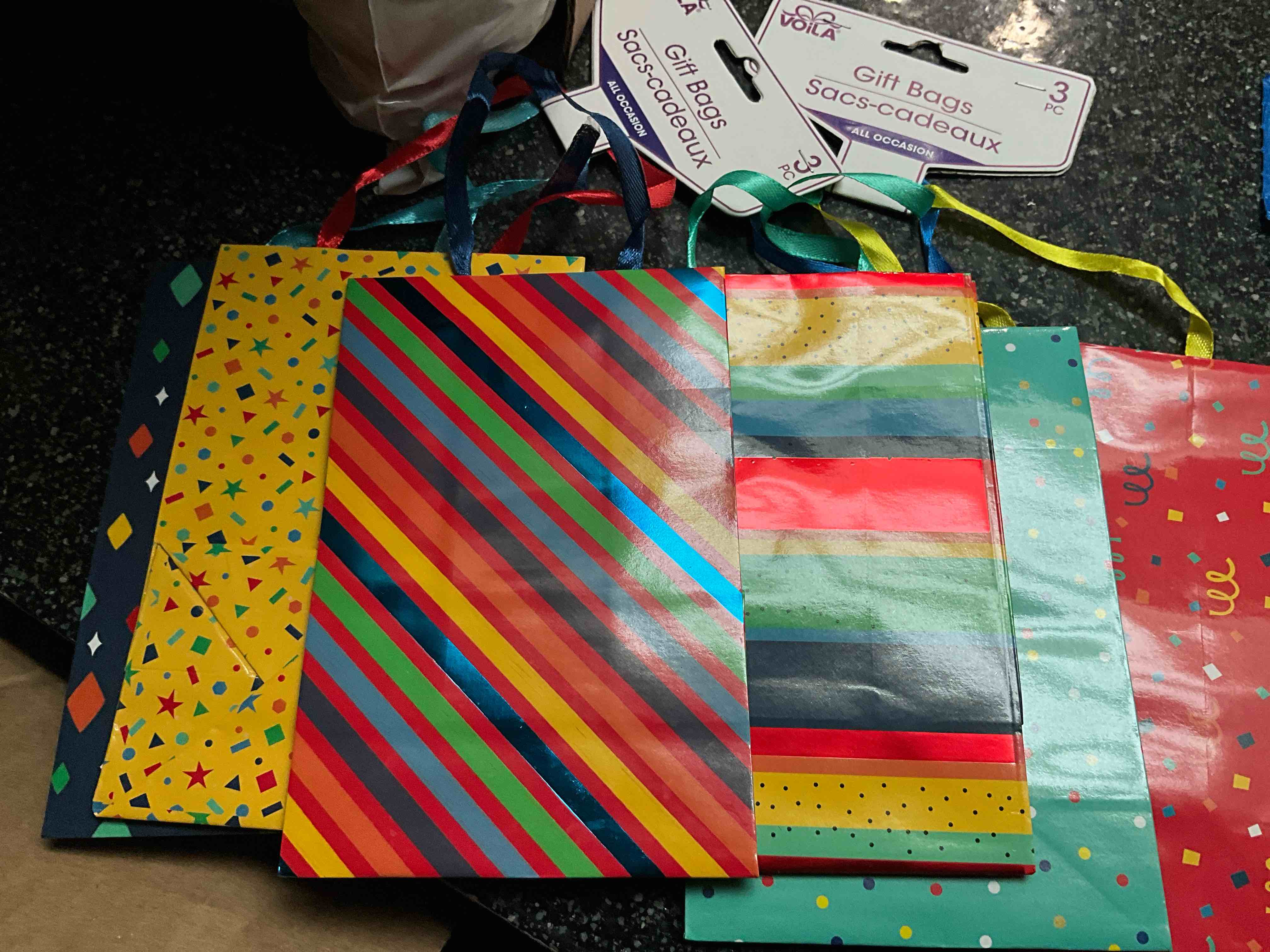 Condition photo showing New/Like New for Viola - 3 count Gift Bags 