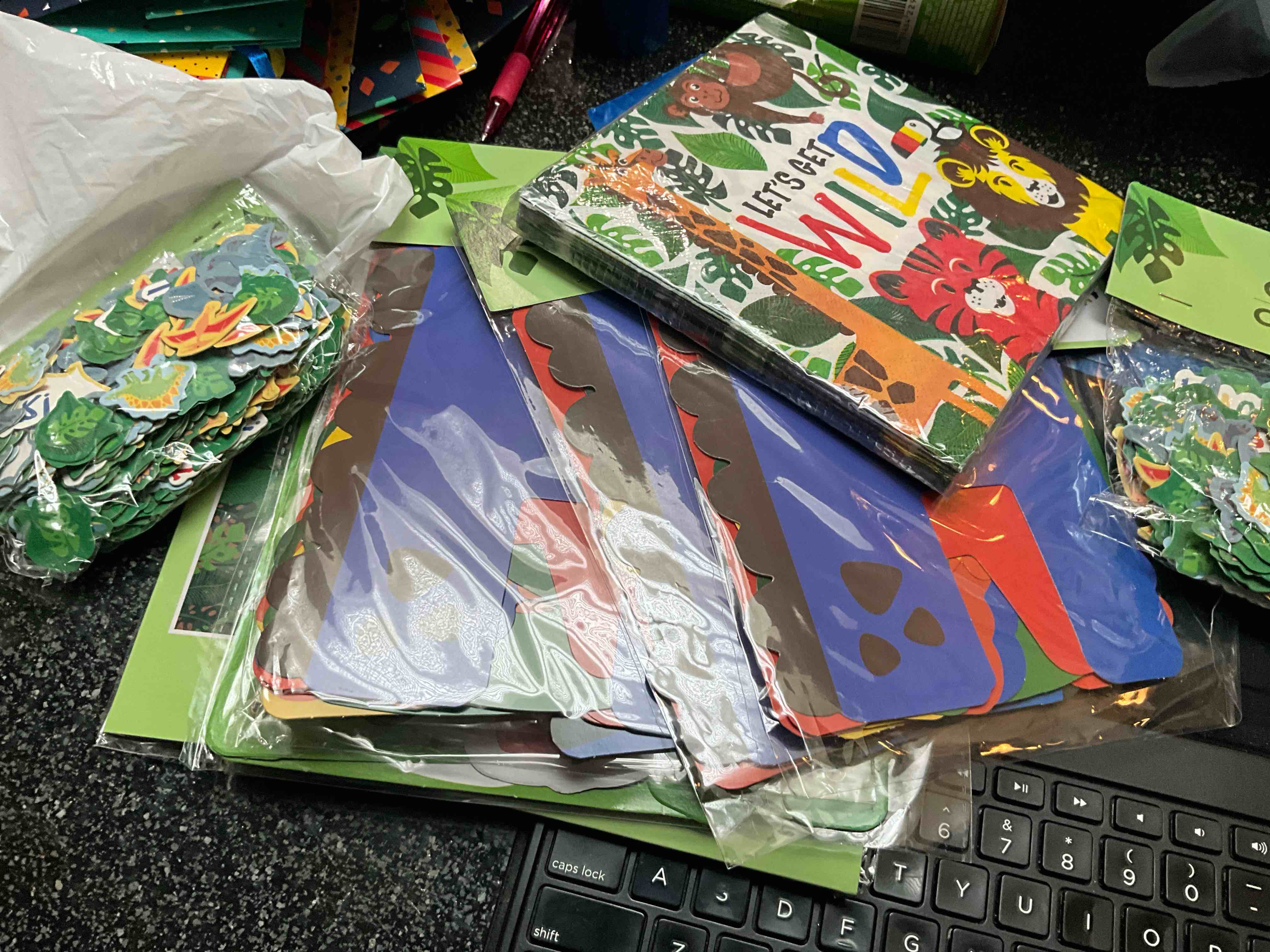 Condition photo showing New/Like New for Jungle Themed Party Decorations - 12 pcs -confetti/napkins/badges/banners/wall decor 
