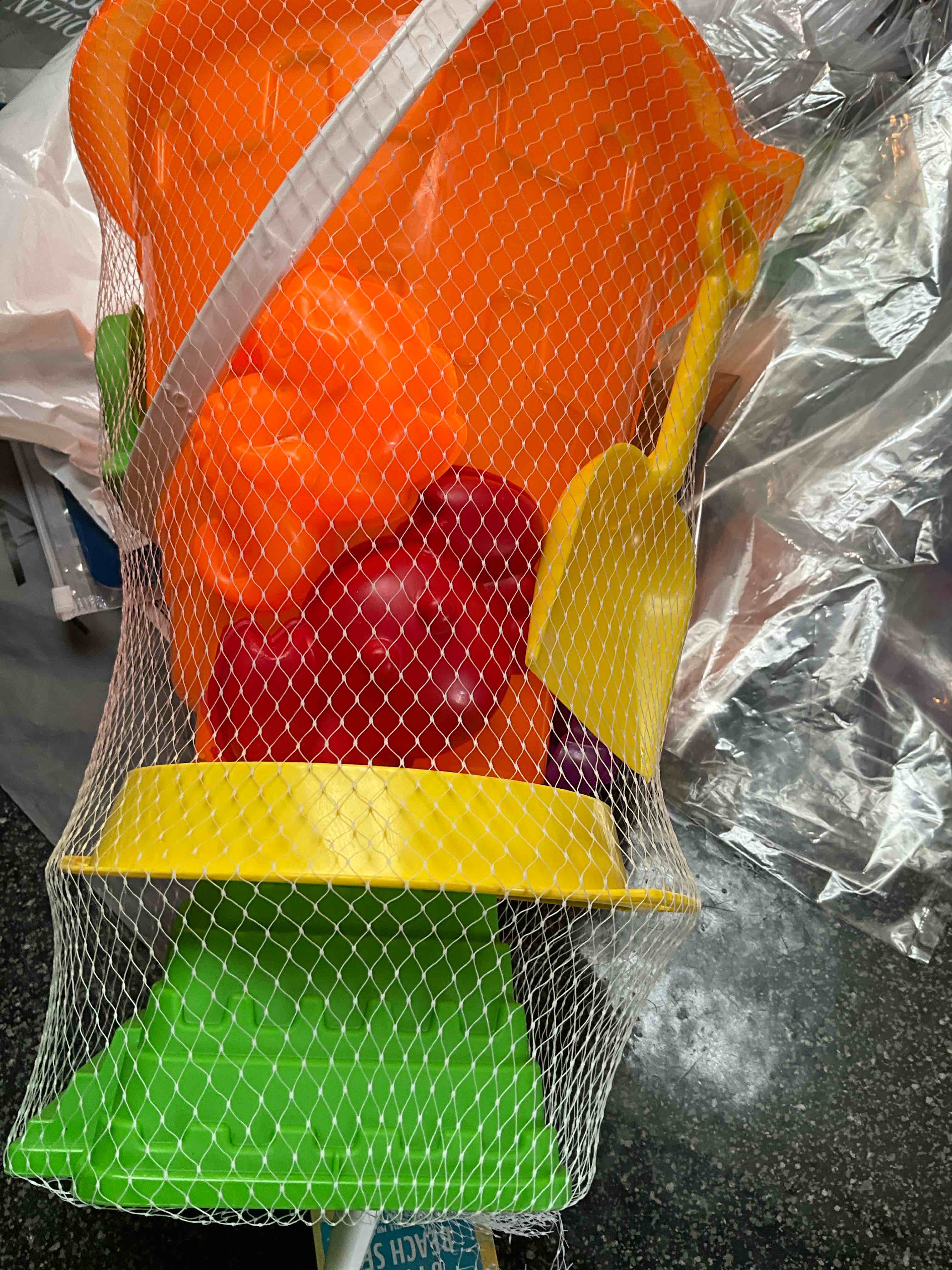 Toymazing - 8 pc Beach/Sand Box Toys 