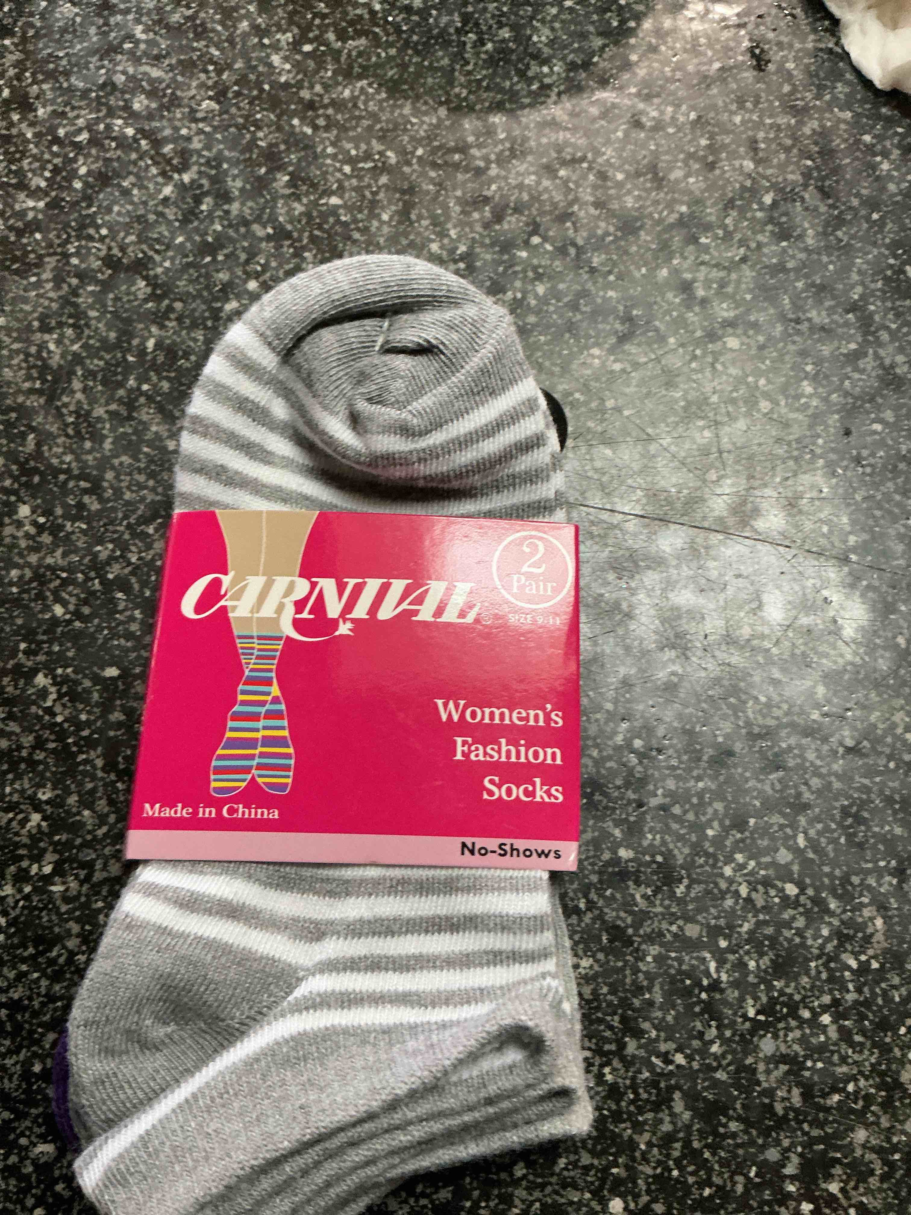 Carnival 2 Pair - No Show Socks Size 9-11