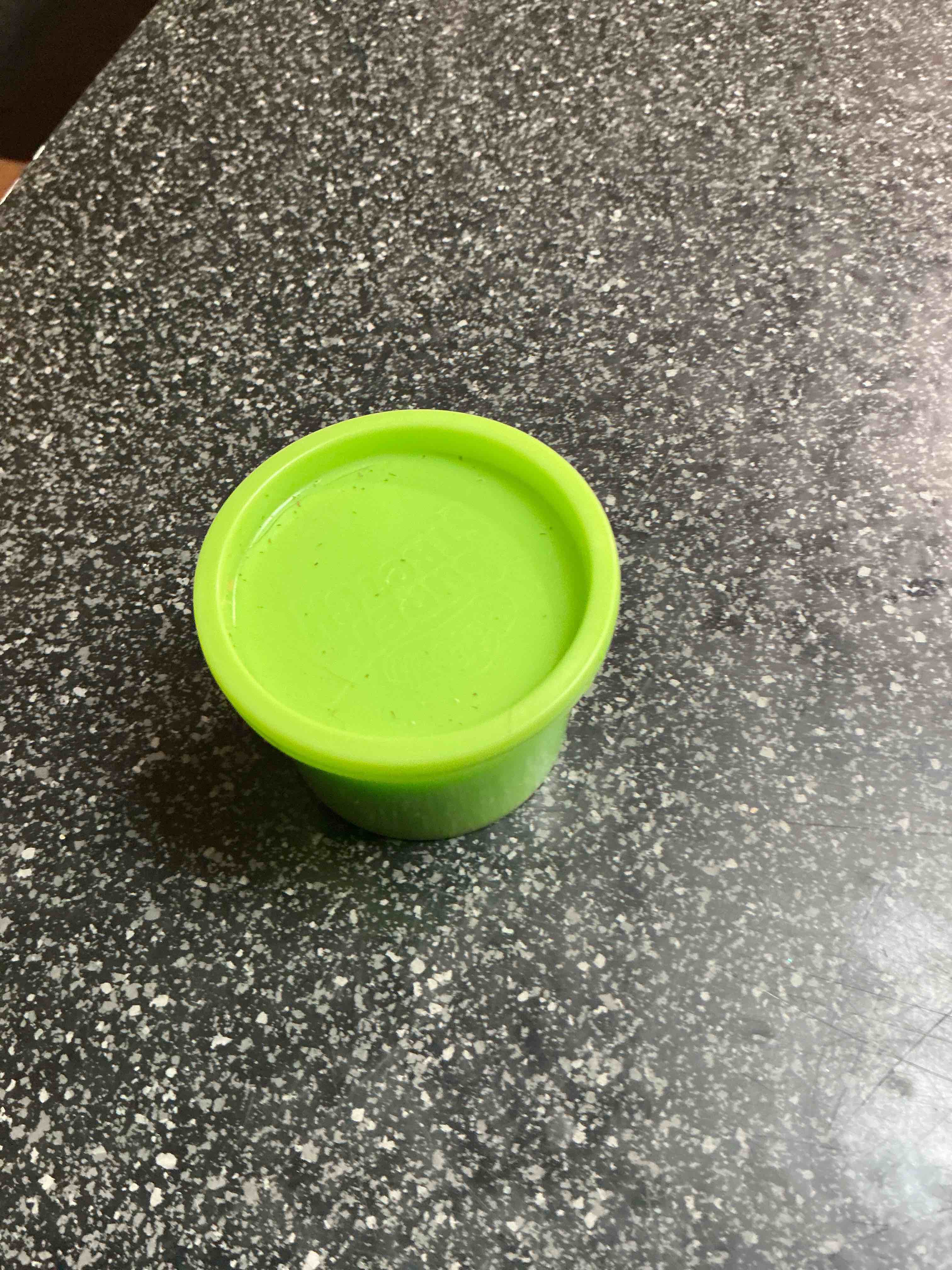 Condition photo showing New/Like New for Play-Doh Green  