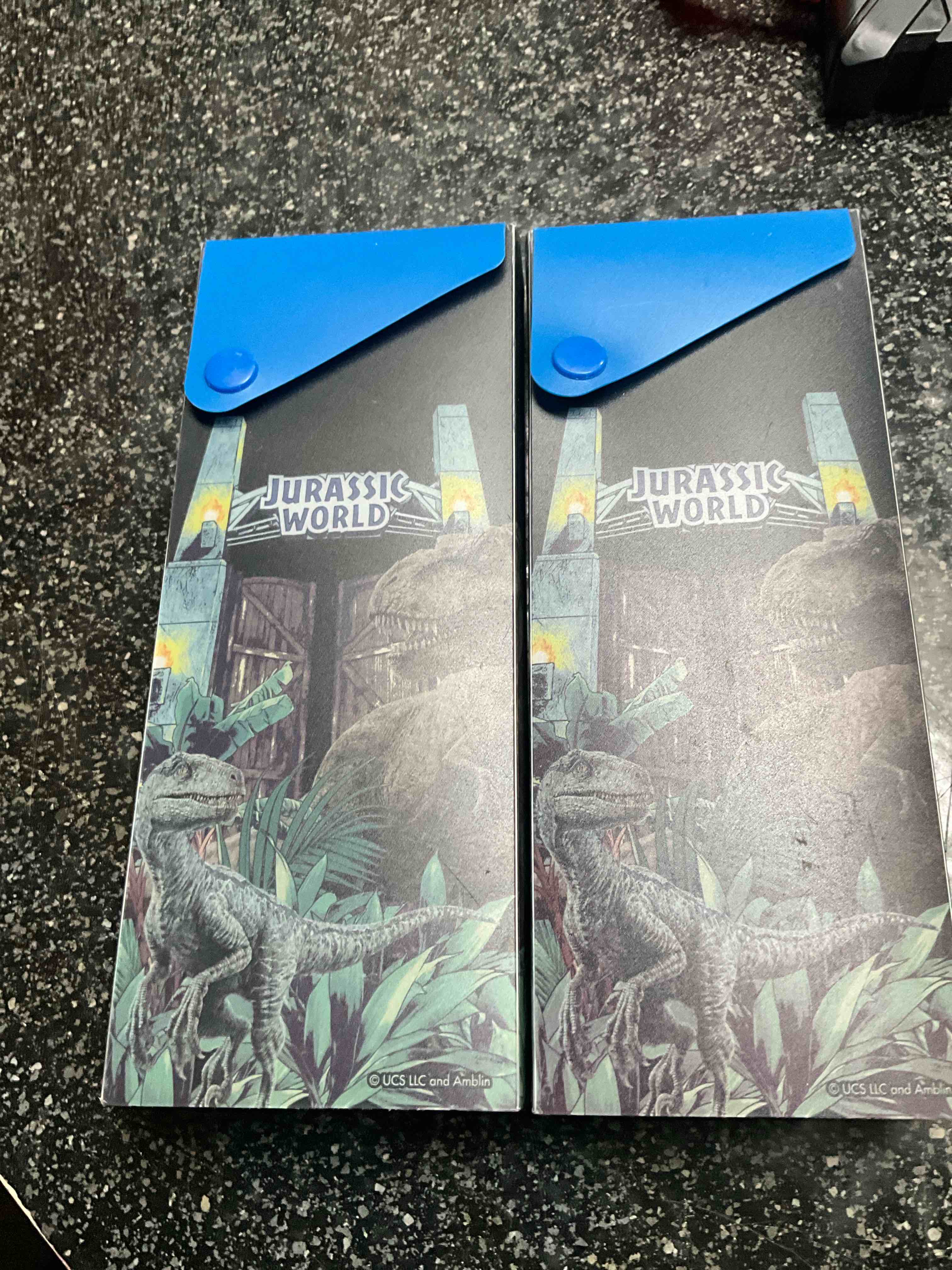 Jurassic World - School Supplies Holder 