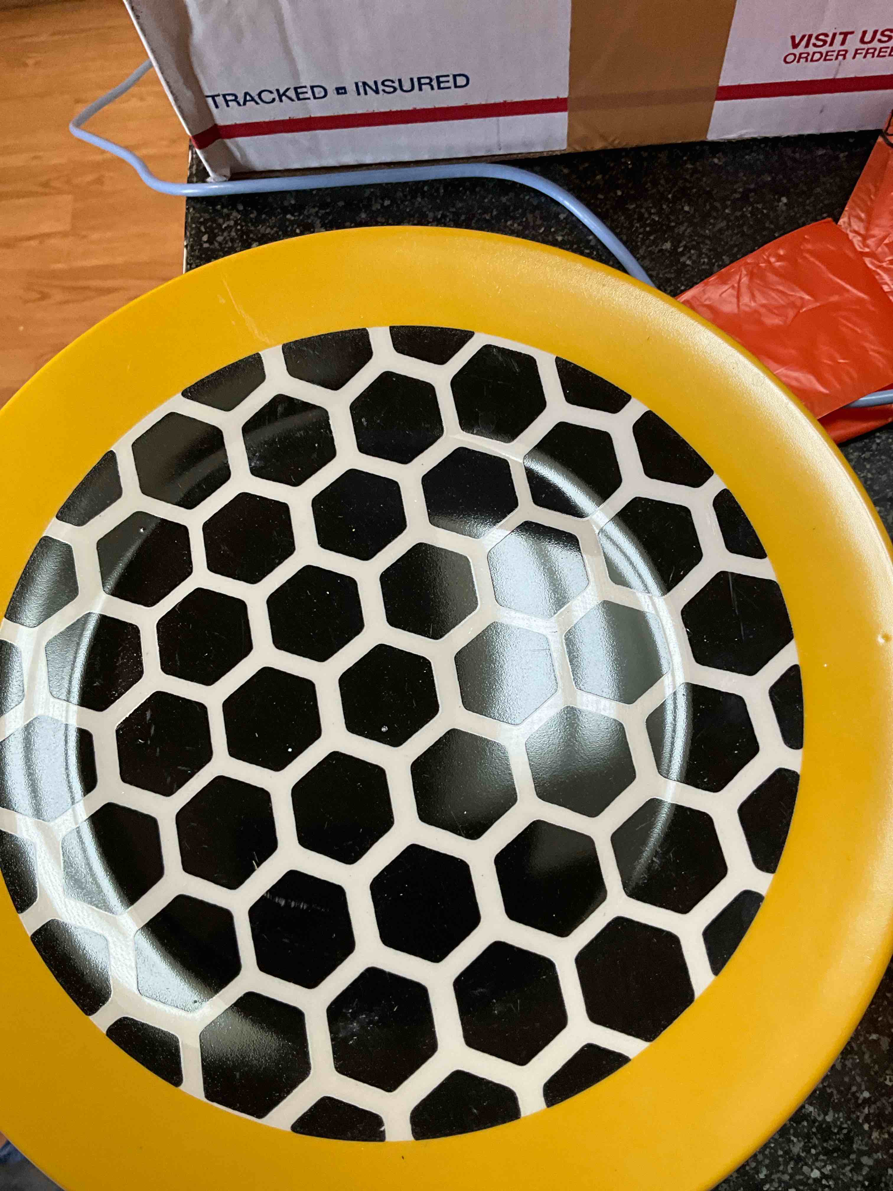 Honey Bee - Large Dinner Plates 