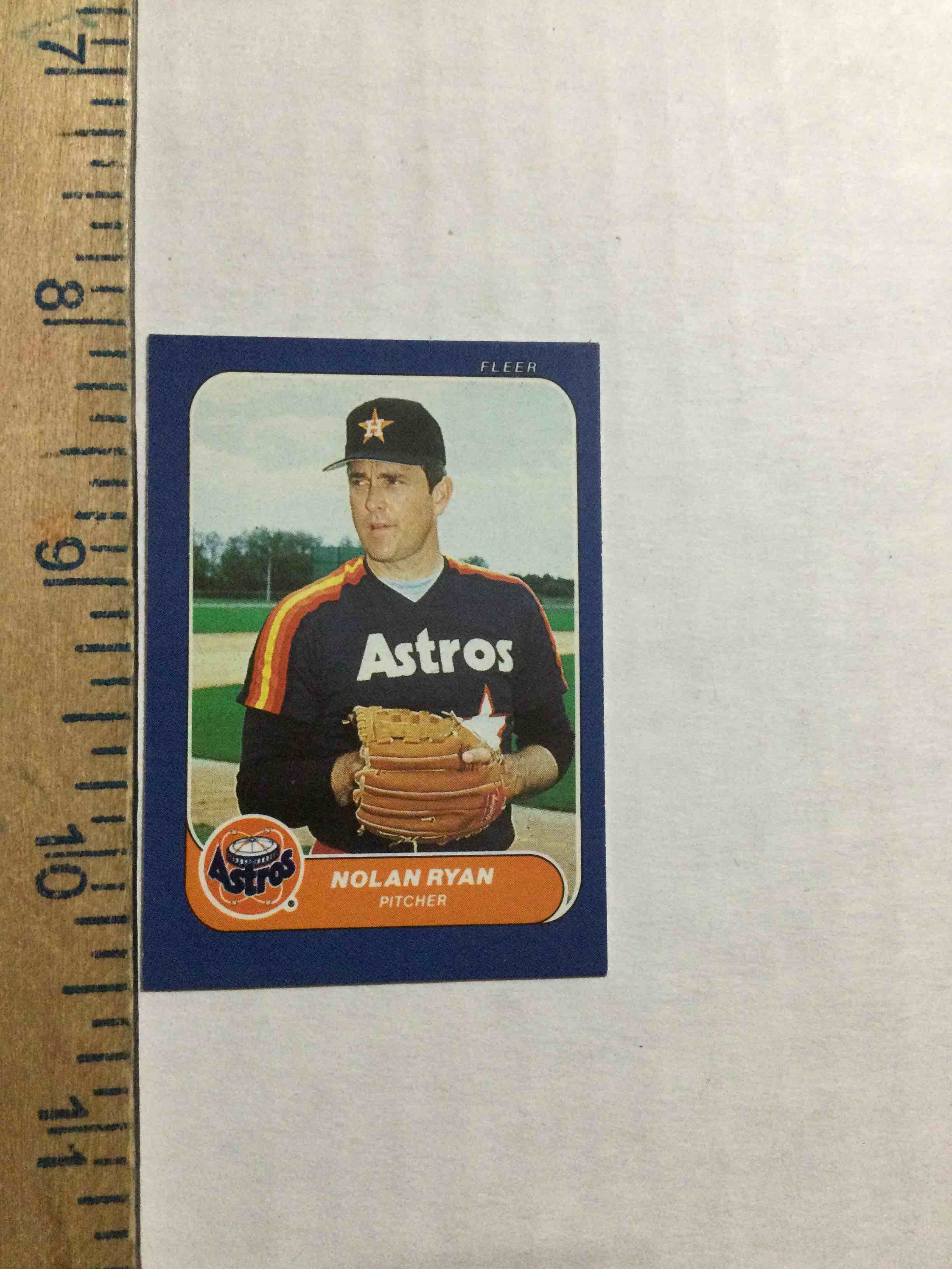 1986 Fleer Nolan Ryan Mini Baseball Card