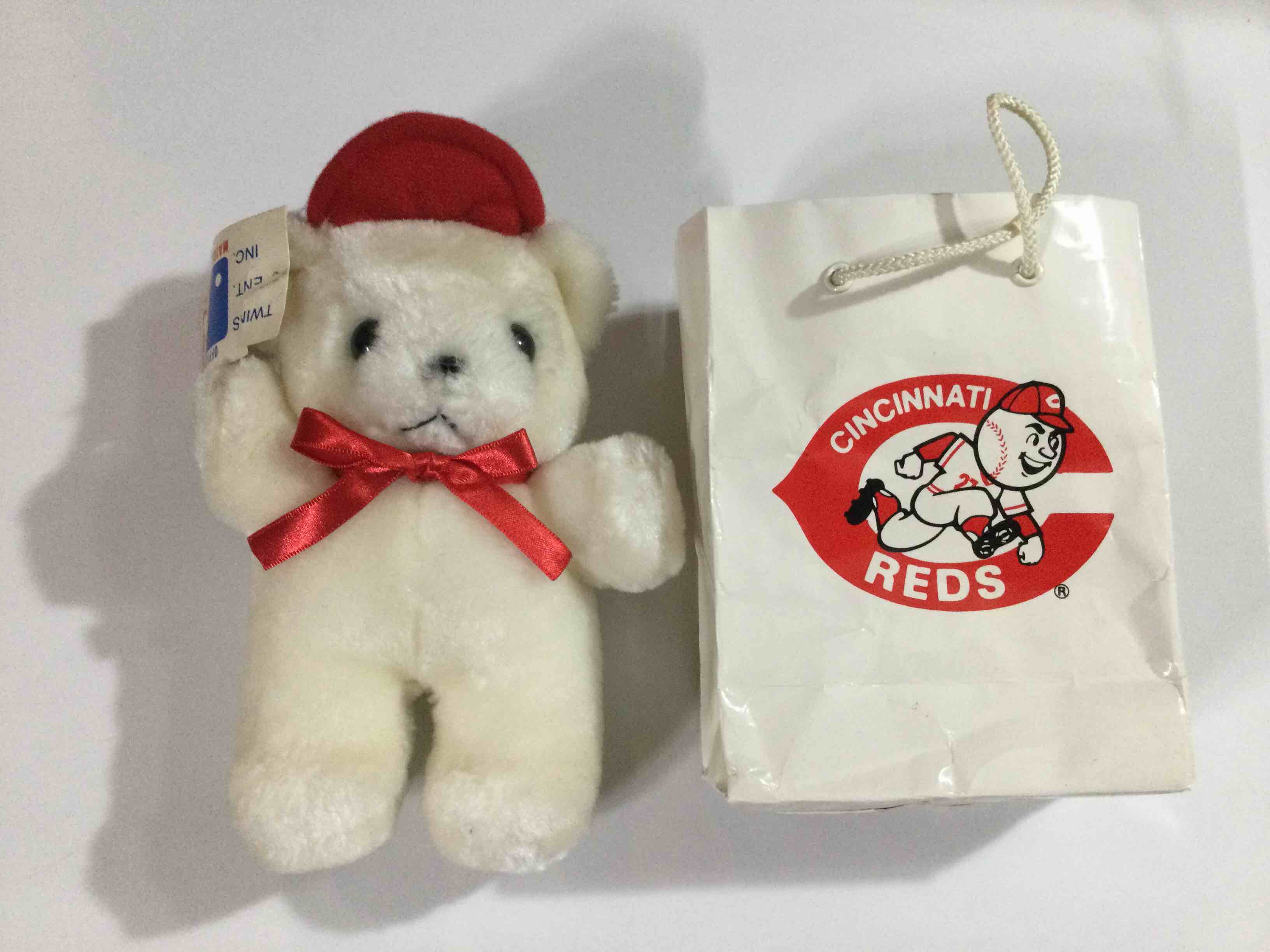 Condition photo showing Good Condition for Cincinnati Reds Teddy Bear in Reds Gift Bag