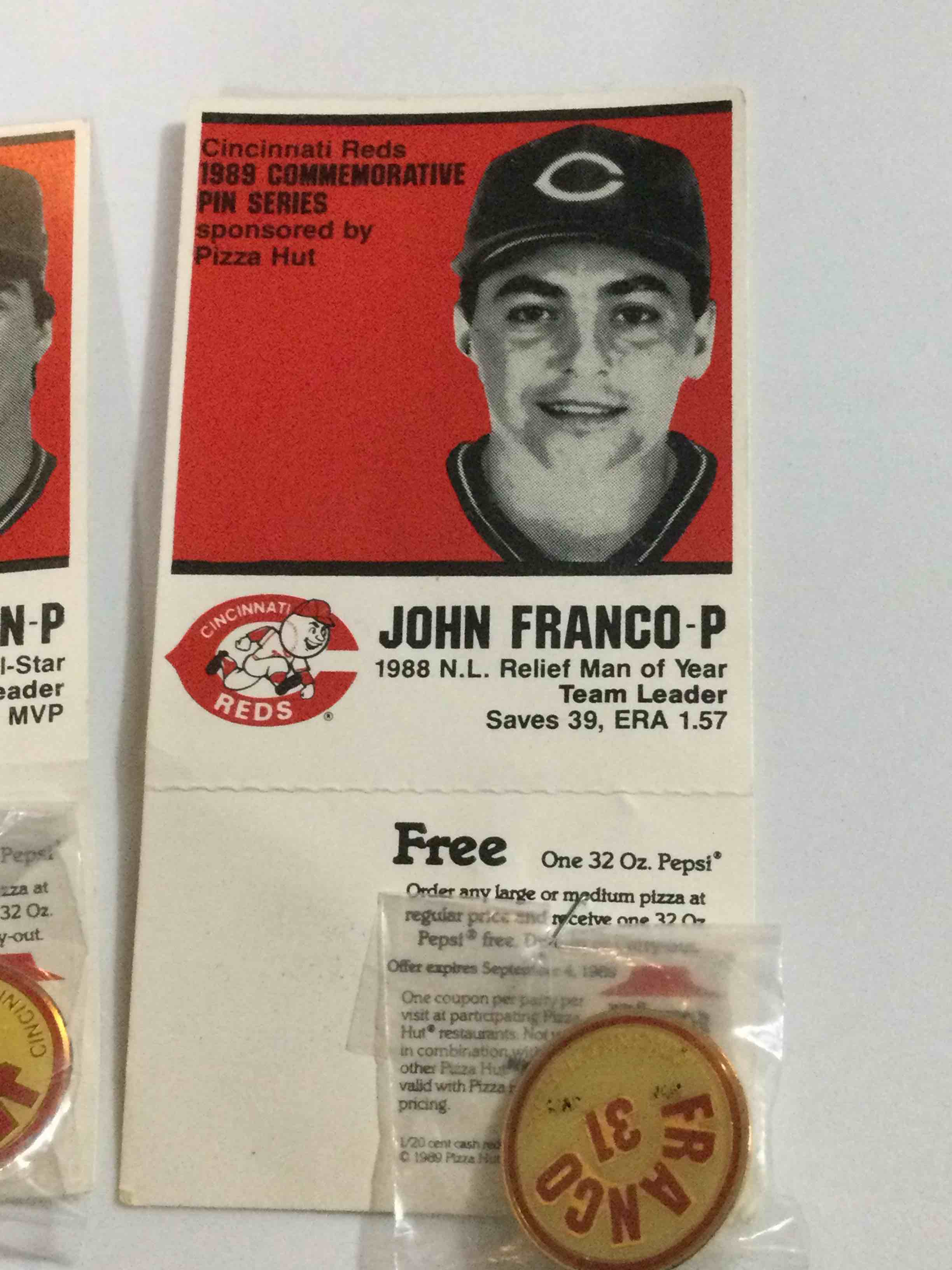 Condition photo showing Good Condition for 1989 Cincinnati Reds Pin and Card Pair
