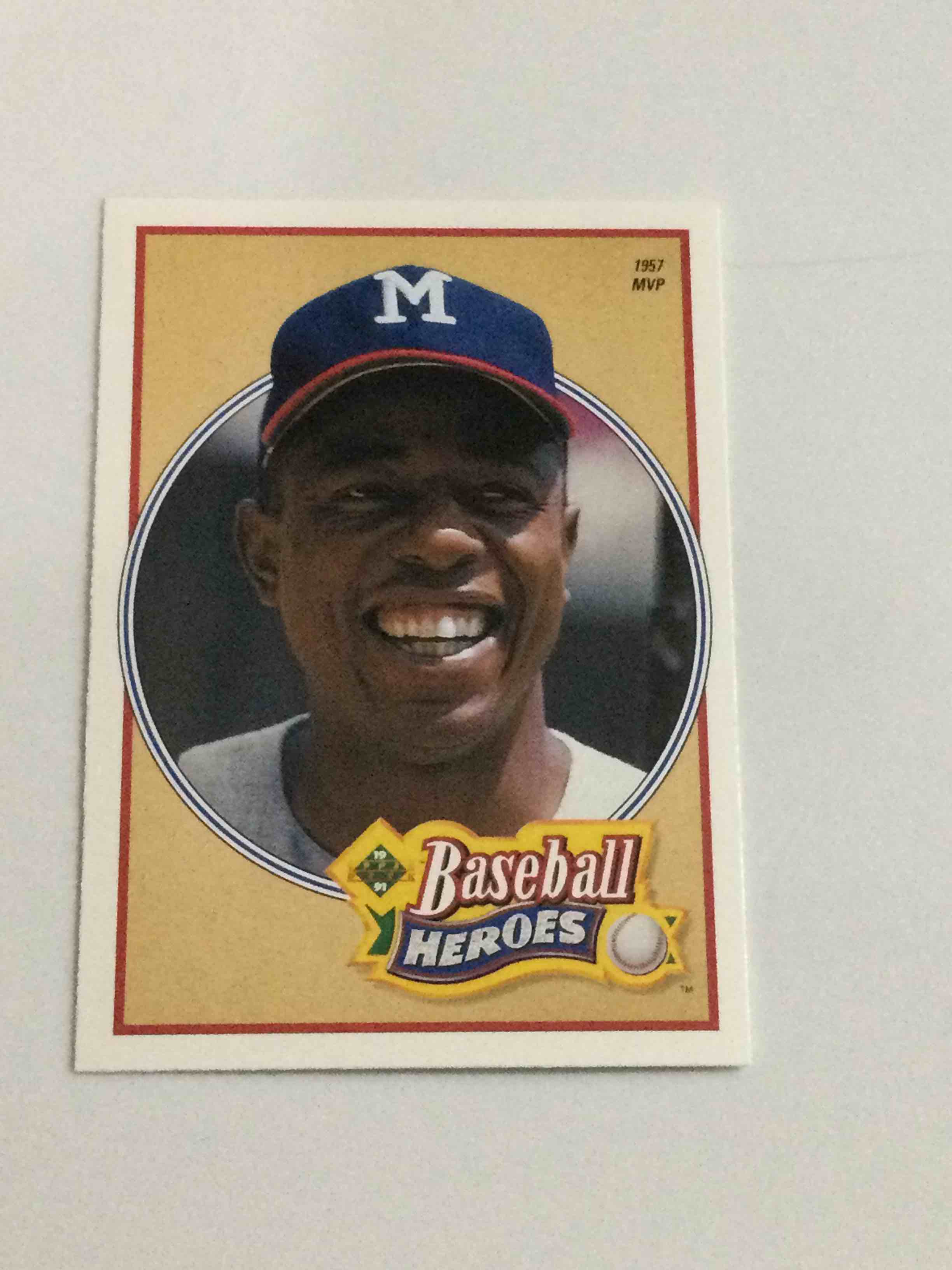 upper deck baseball heroes hank aaron insert card