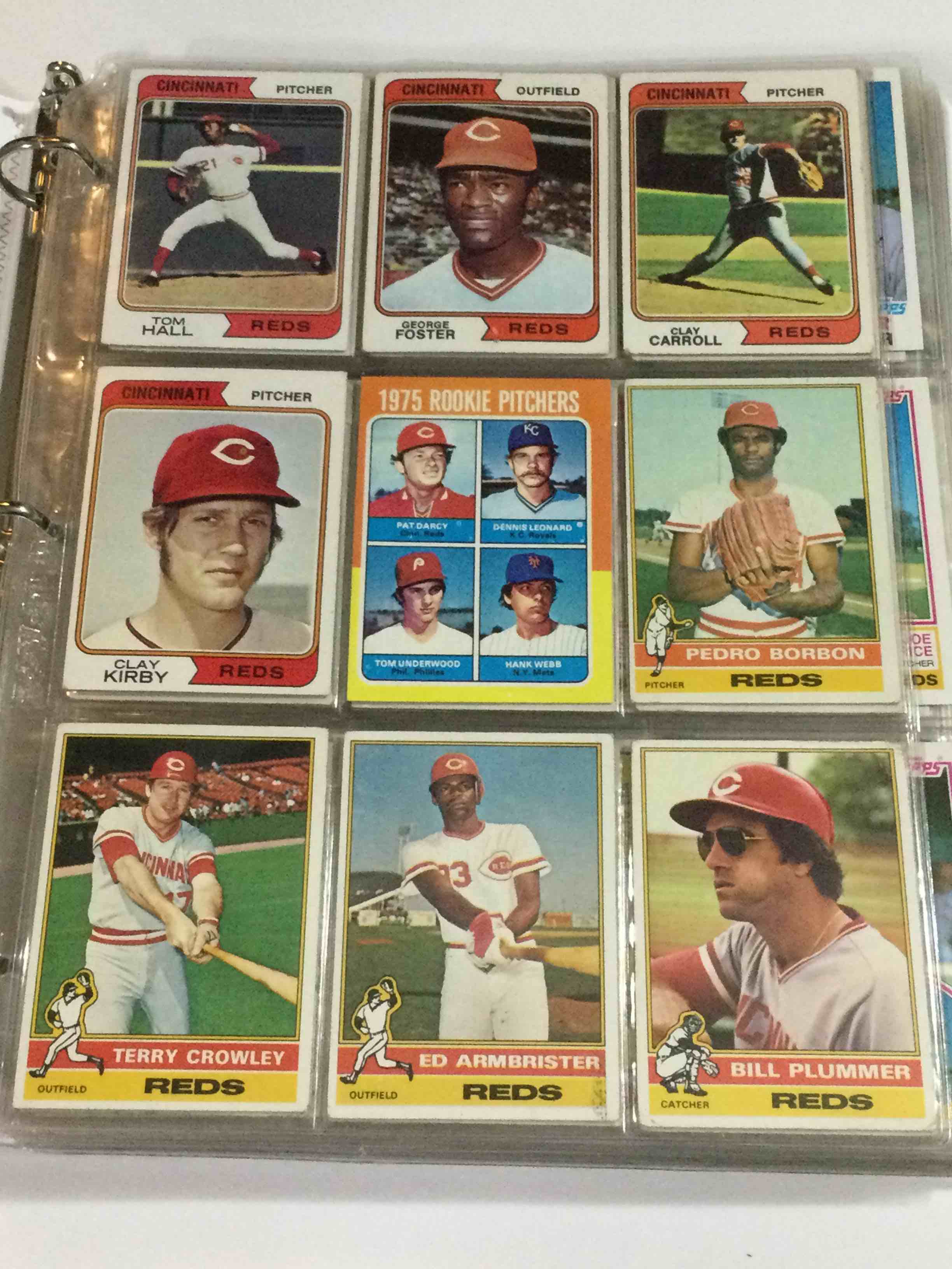 Lot of over (200) Cincinnati Reds Cards