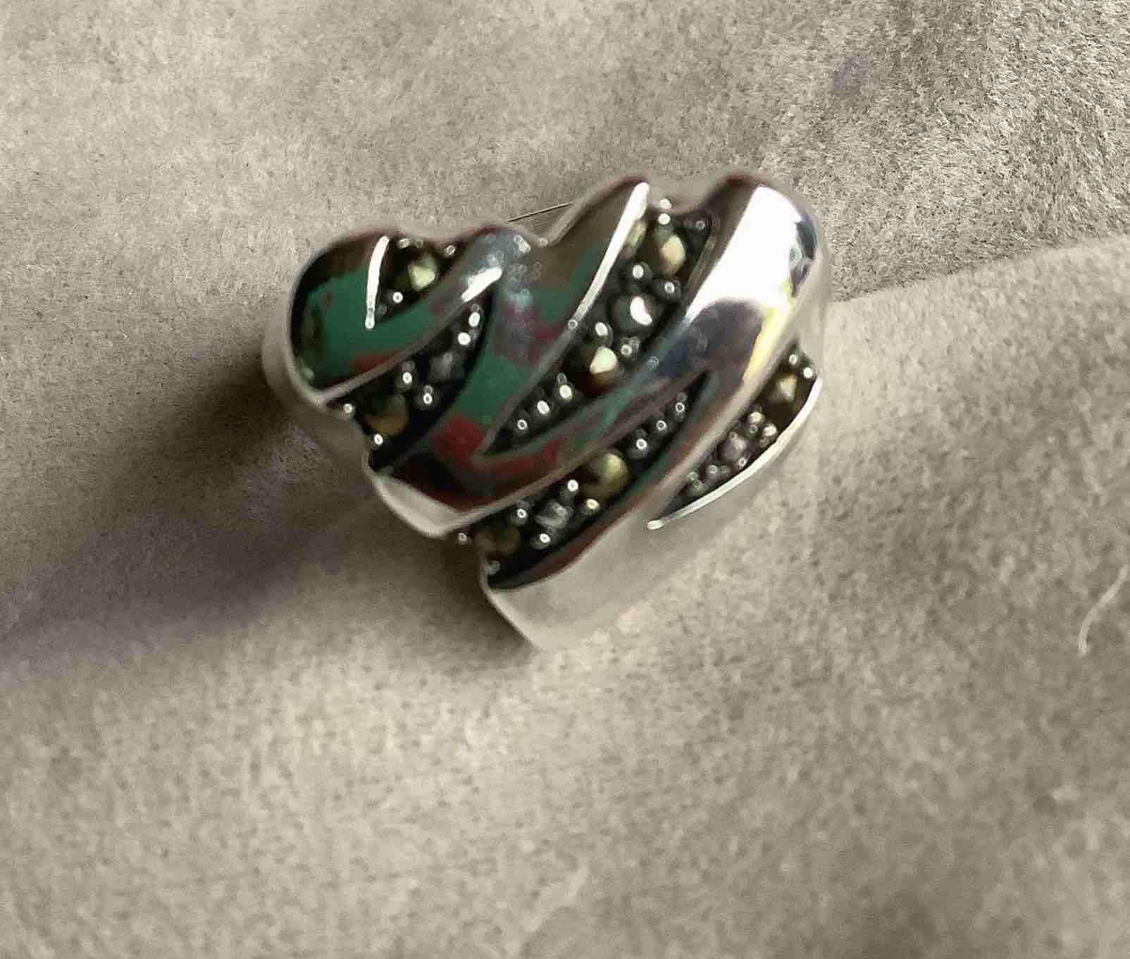 Genuine Marcasite Chunky Heart Shaped Fine Silver Plated Ring 7