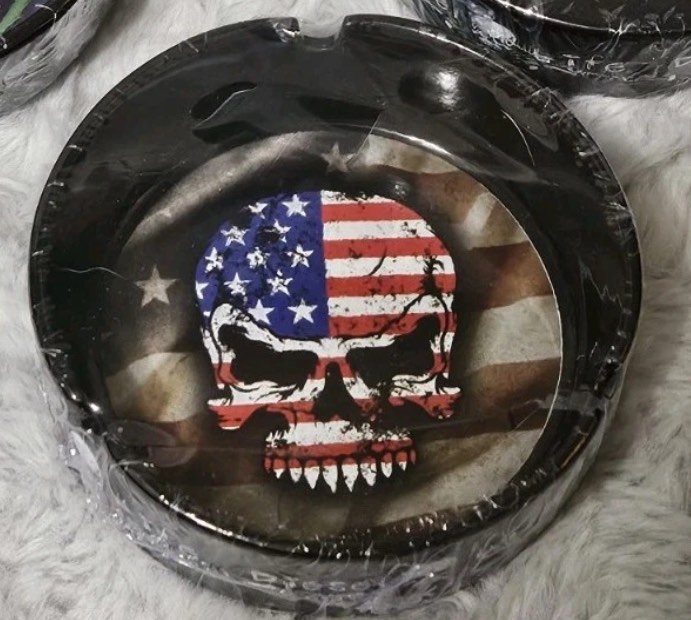 Diesel Life American Flag Skull Round Black Ashtray