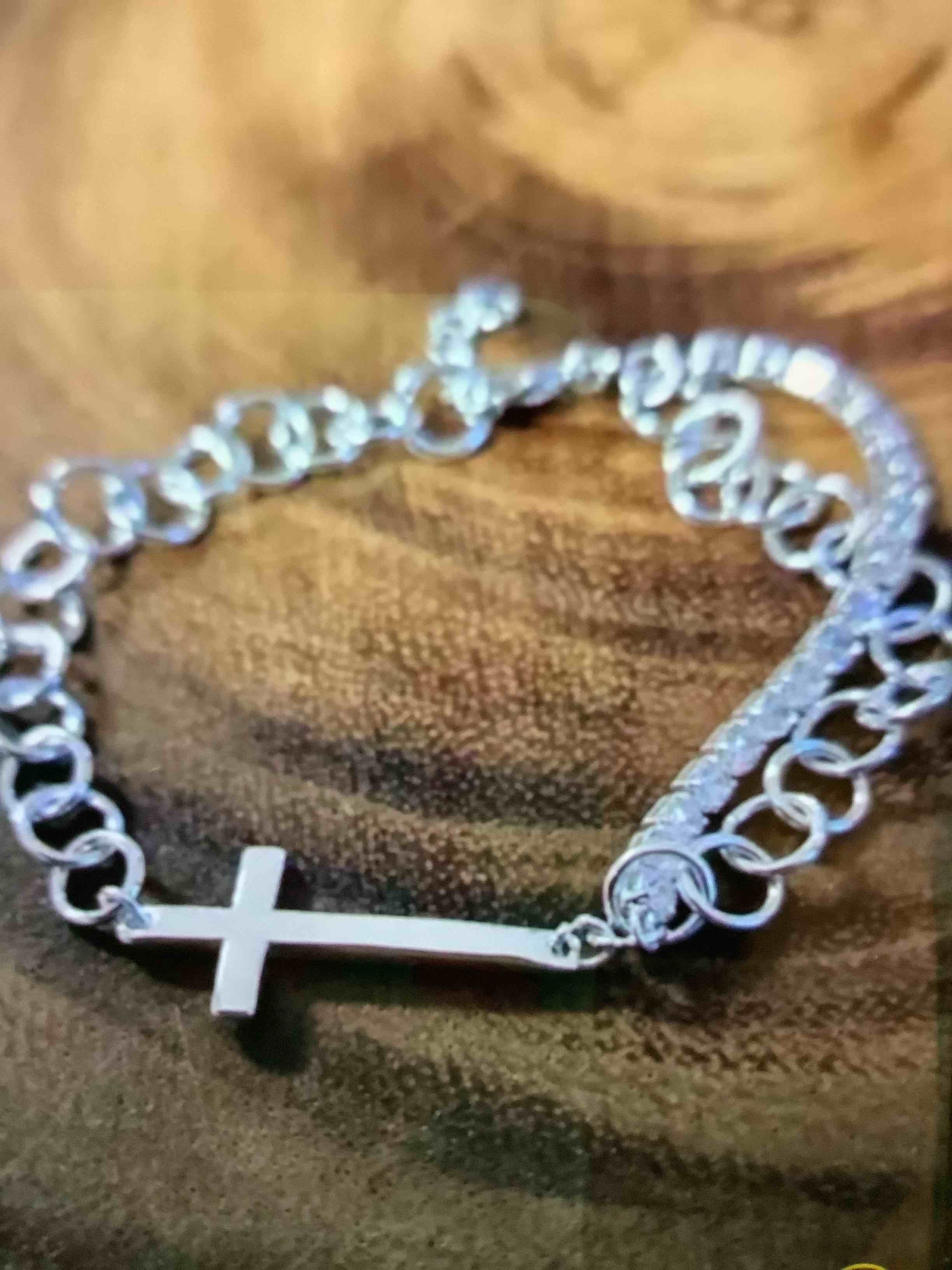 Beautiful Side Cross Cubic Zirconia Fine Silver Plated Bracelet 