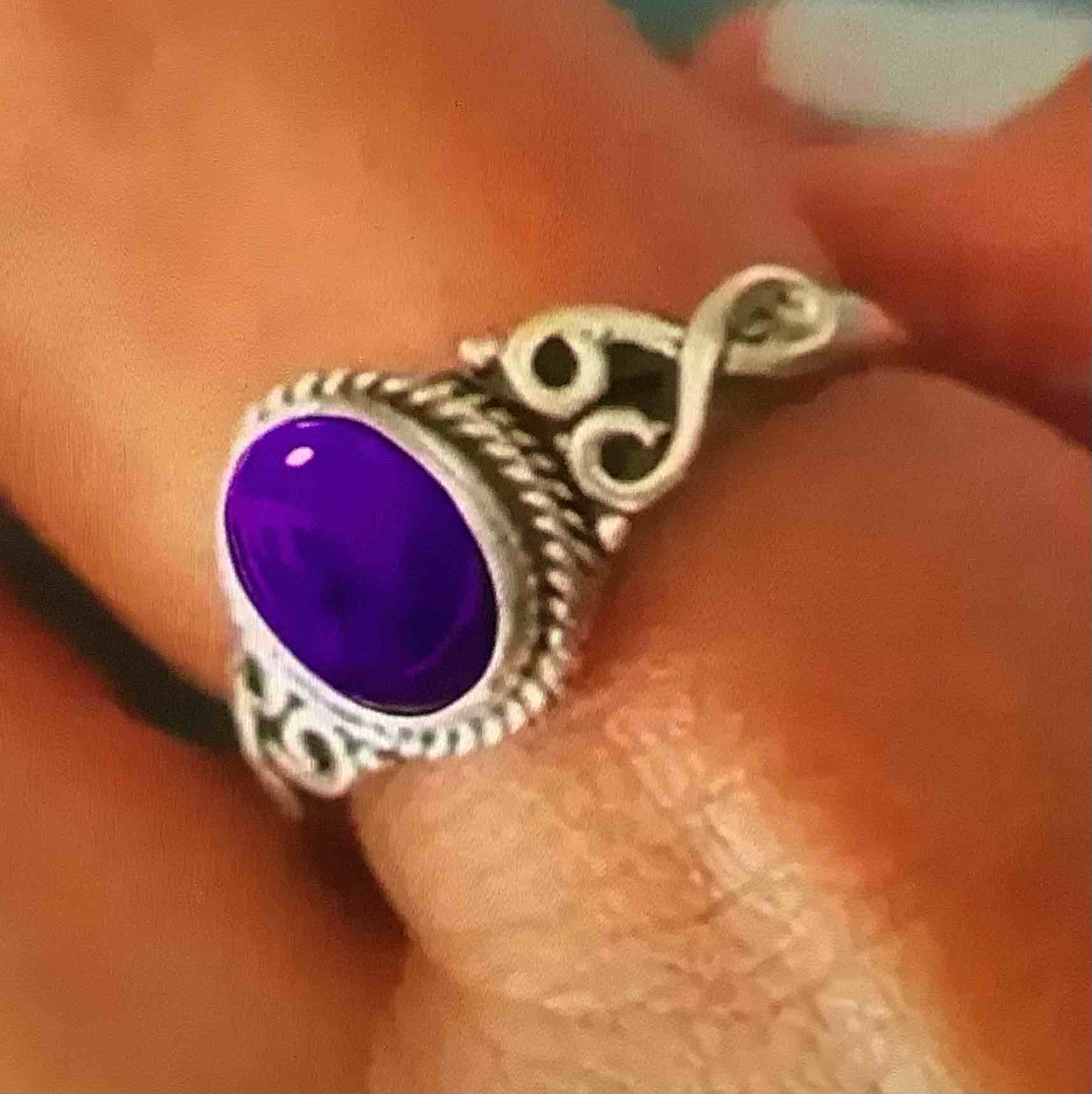 Unique Boho-Chic Women’s Purple Ring Size 9