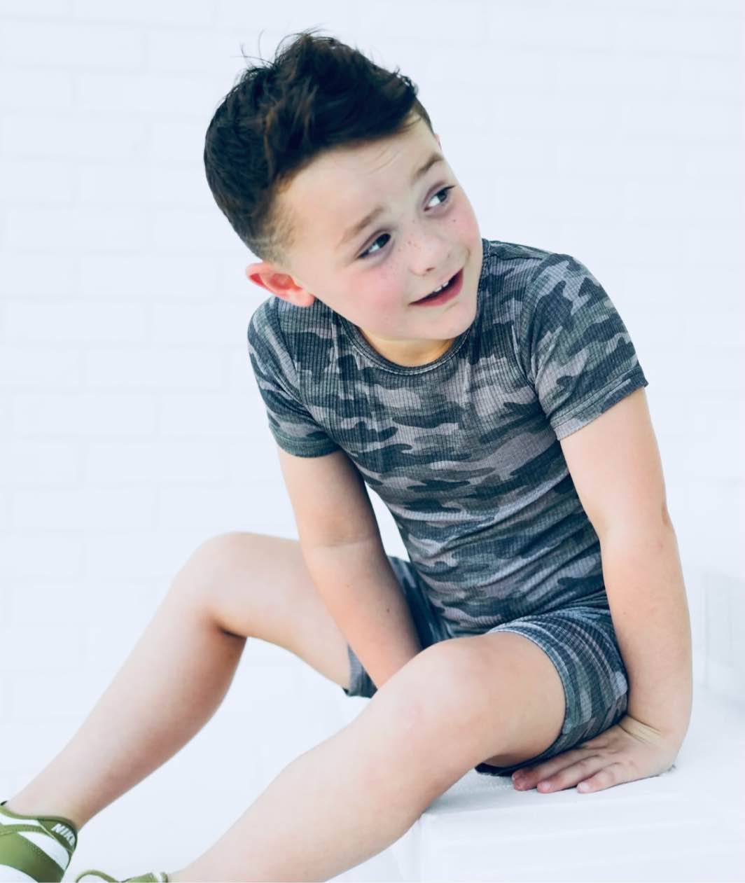 2 Piece Camouflage Short Set Boys Size 10