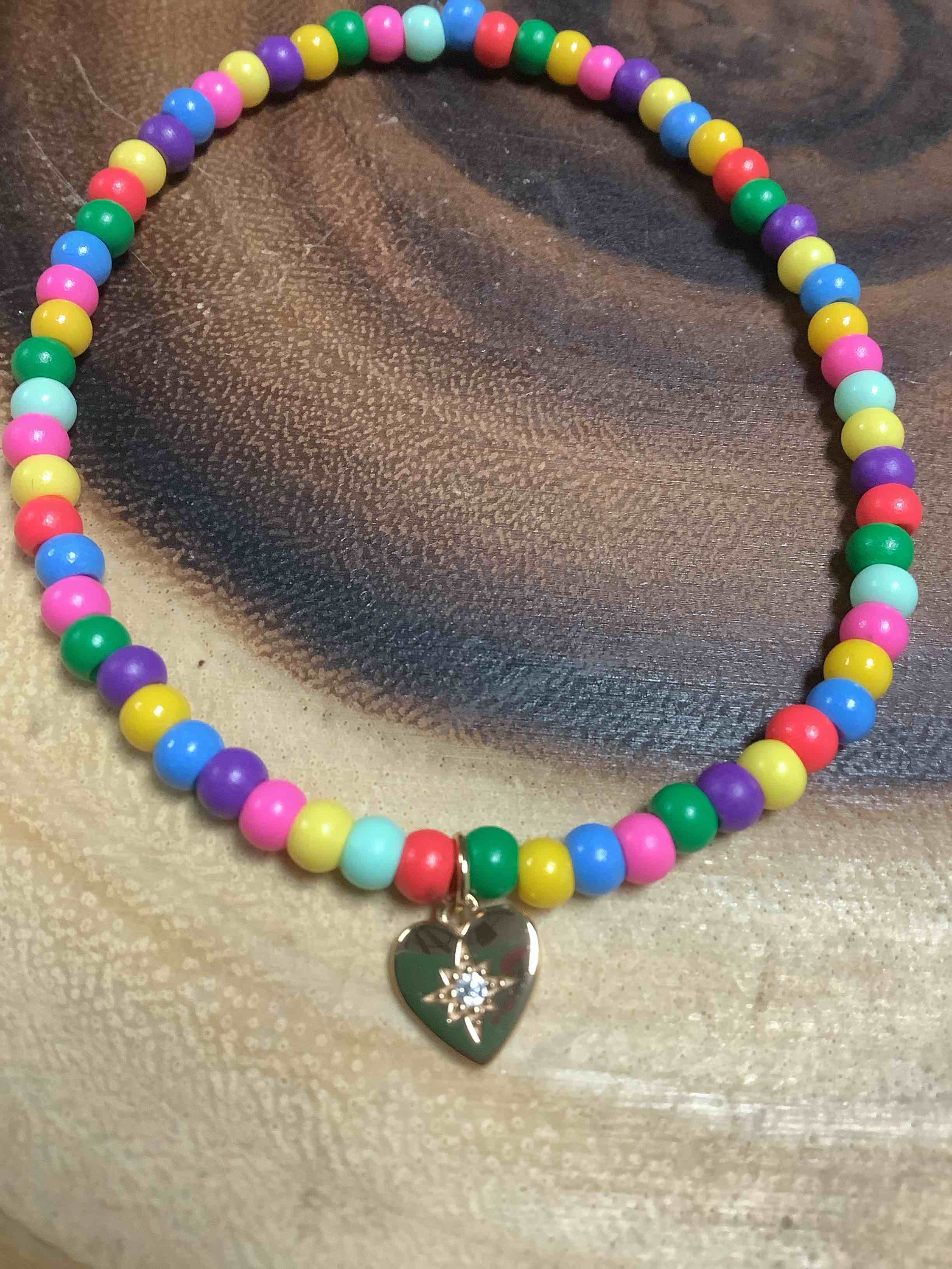 Colorful Beaded Bracelet with Dangle Gold Heart Stone 