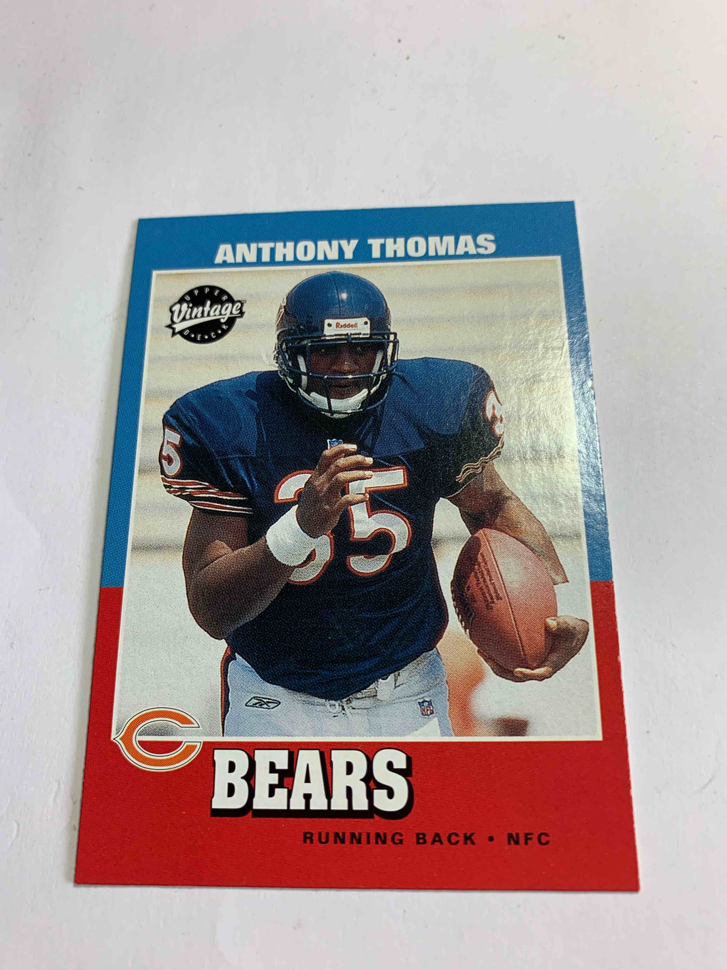 2001 Vintage # 213, Anthony Thomas Rookie Card 