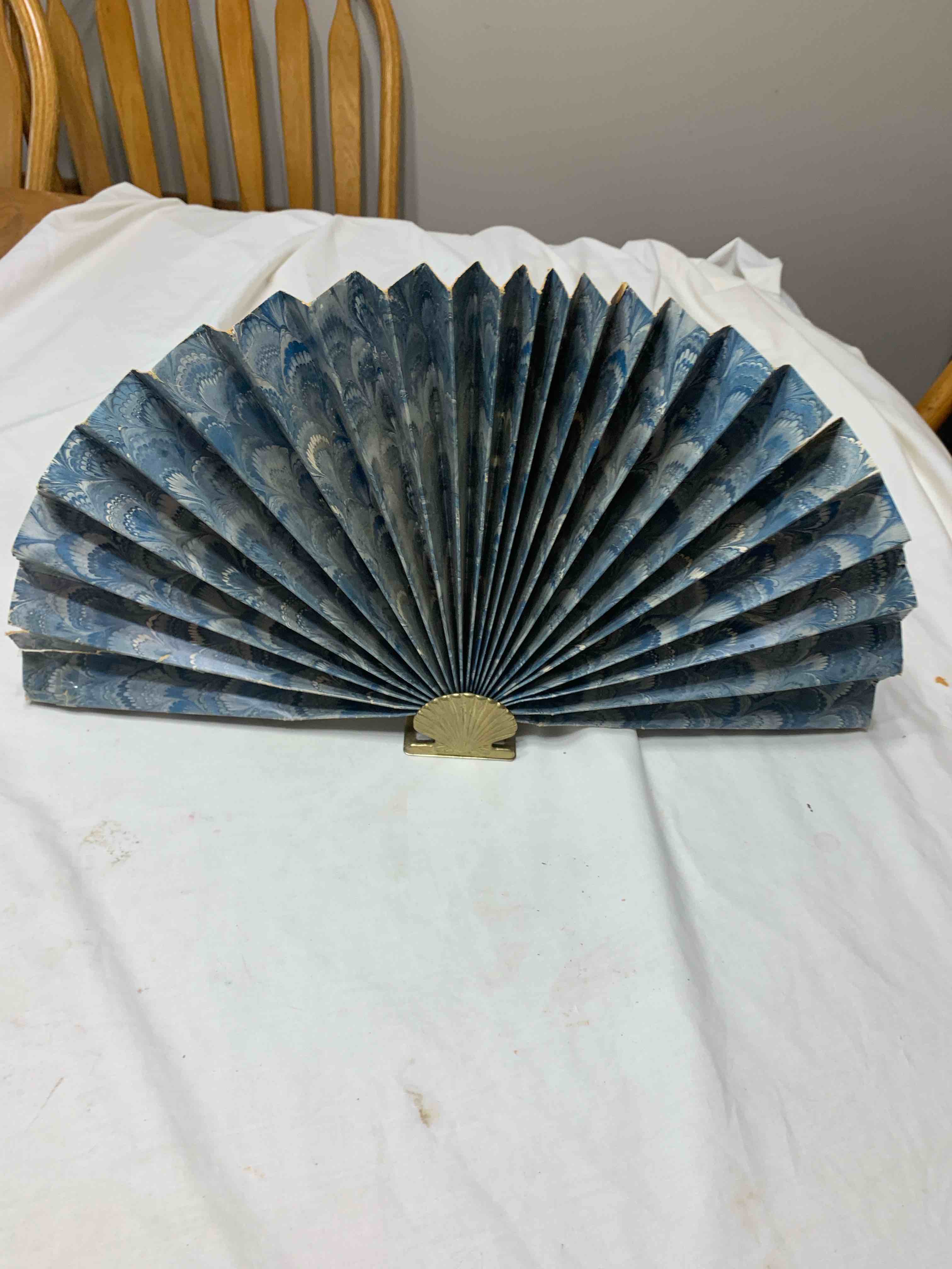 Vintage Decorative Paper Fan