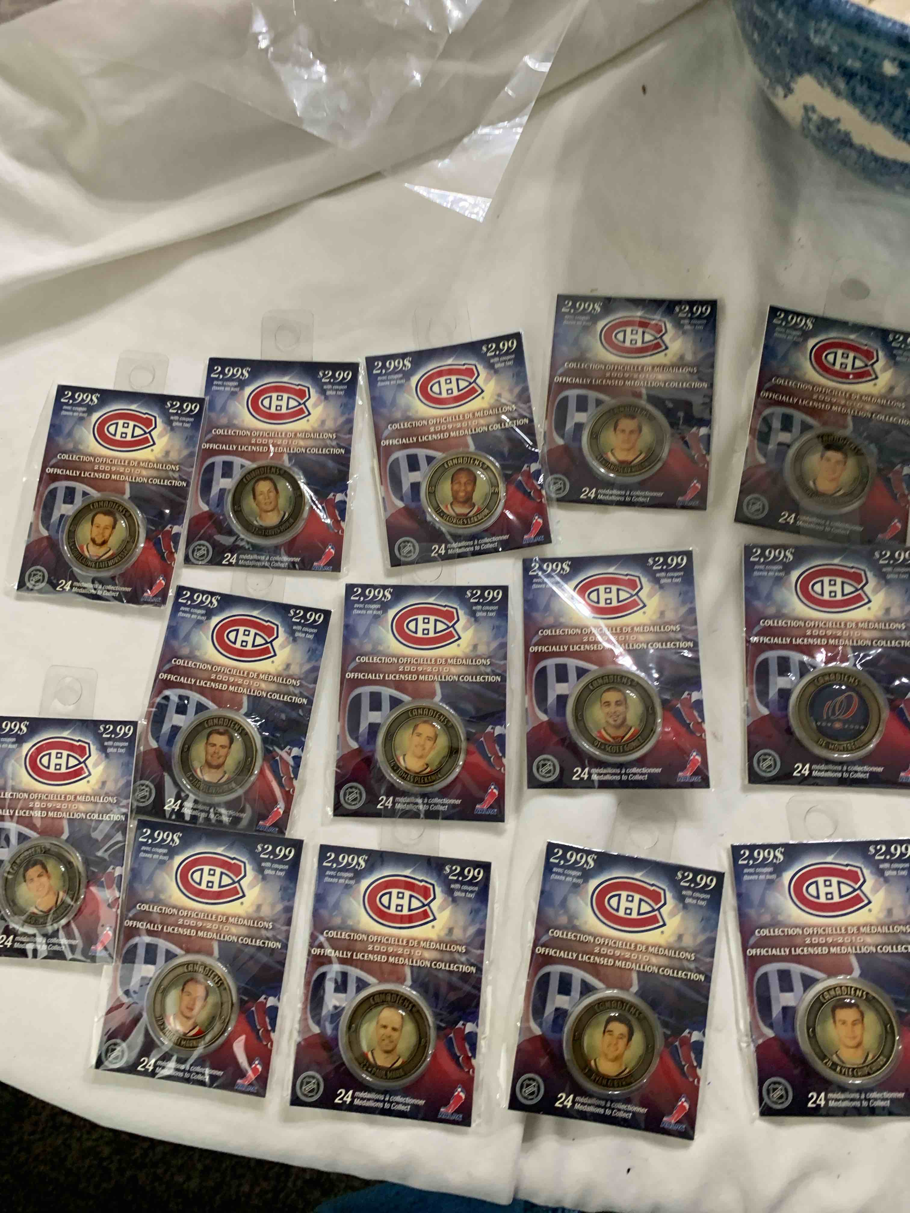 Lot of 14 Different, 2009-2010 Hockey Medallion Collection 