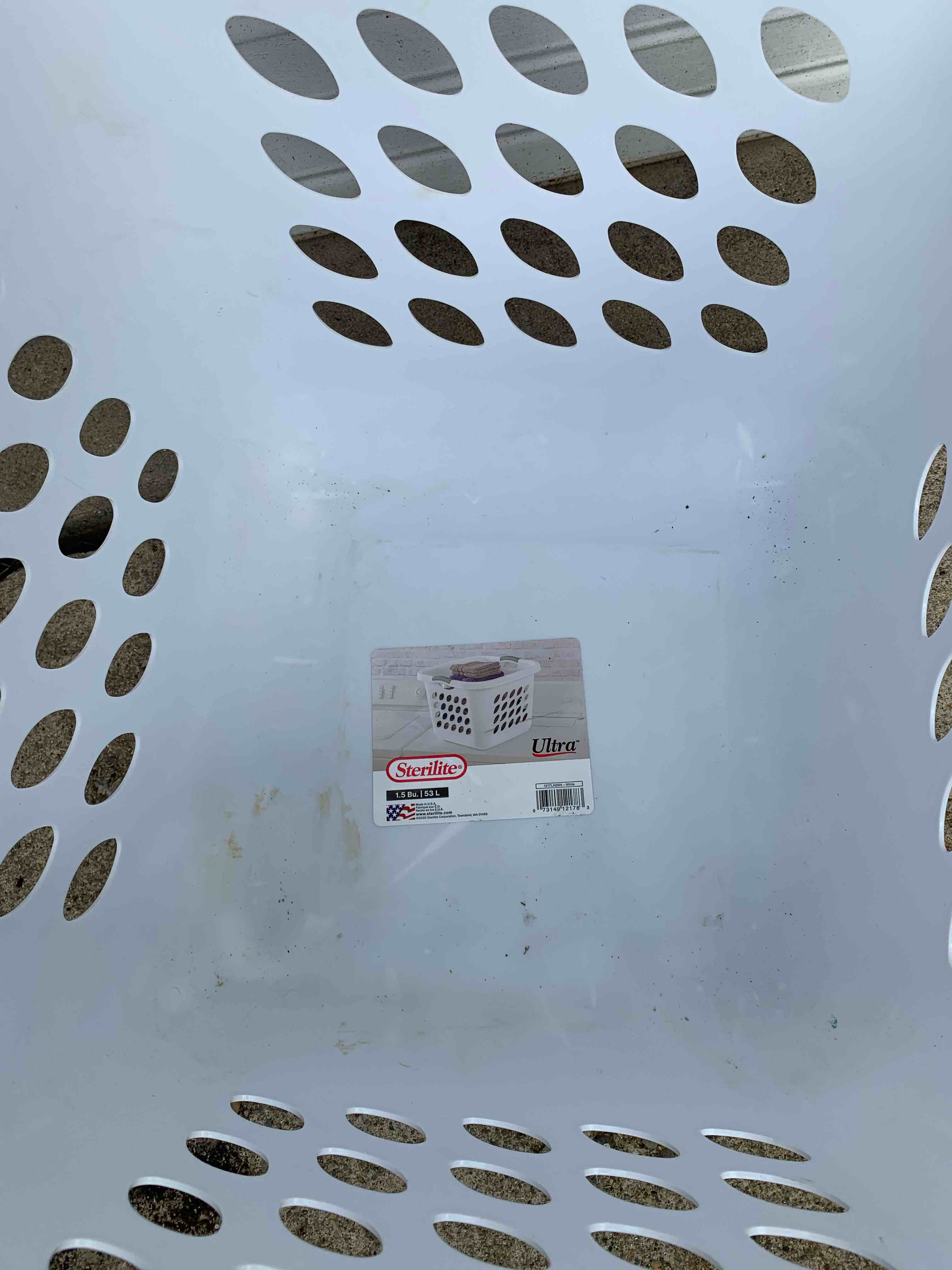 Sterilite Clothes Basket 