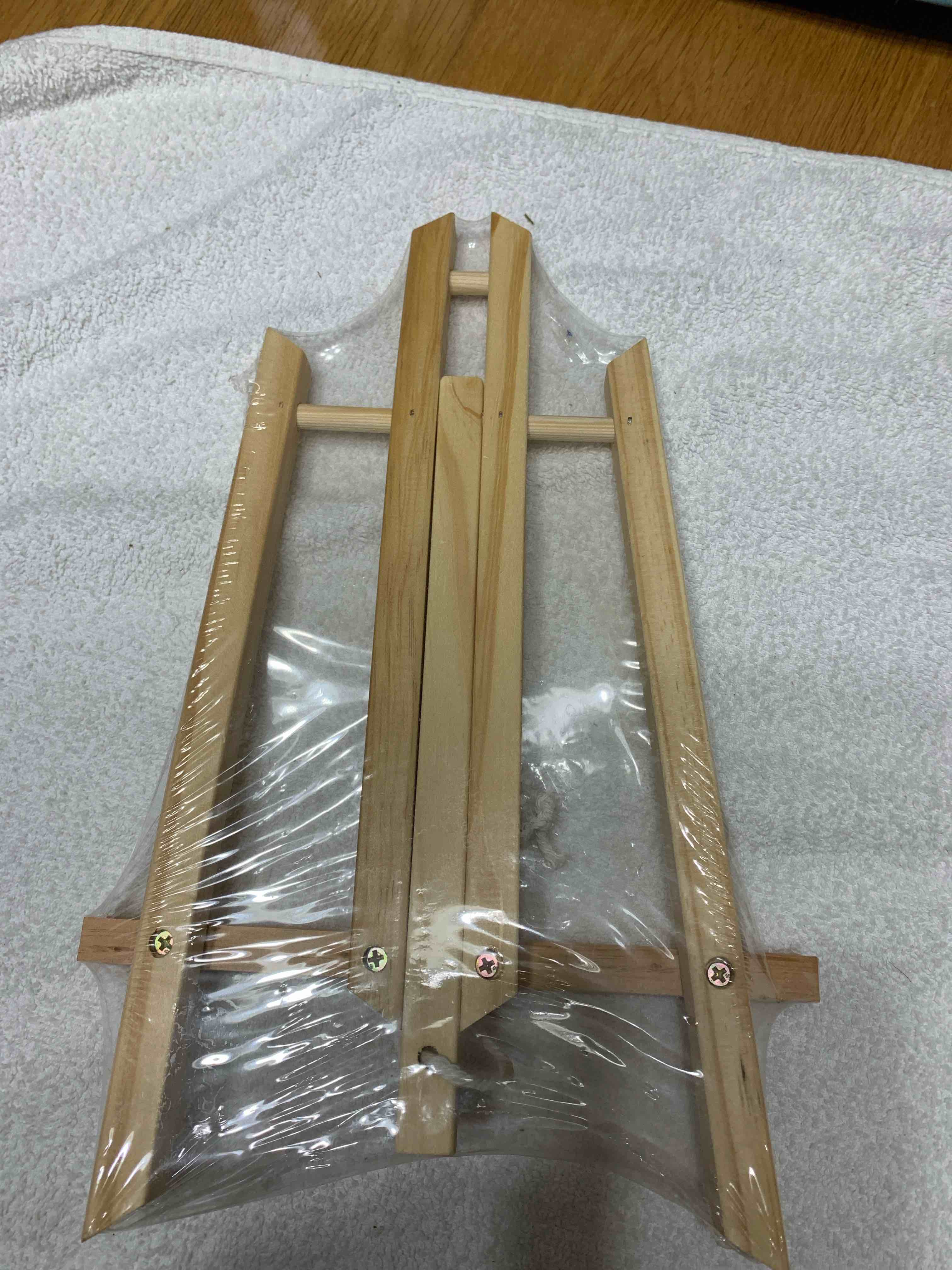 Small Wooden Tabletop Easel