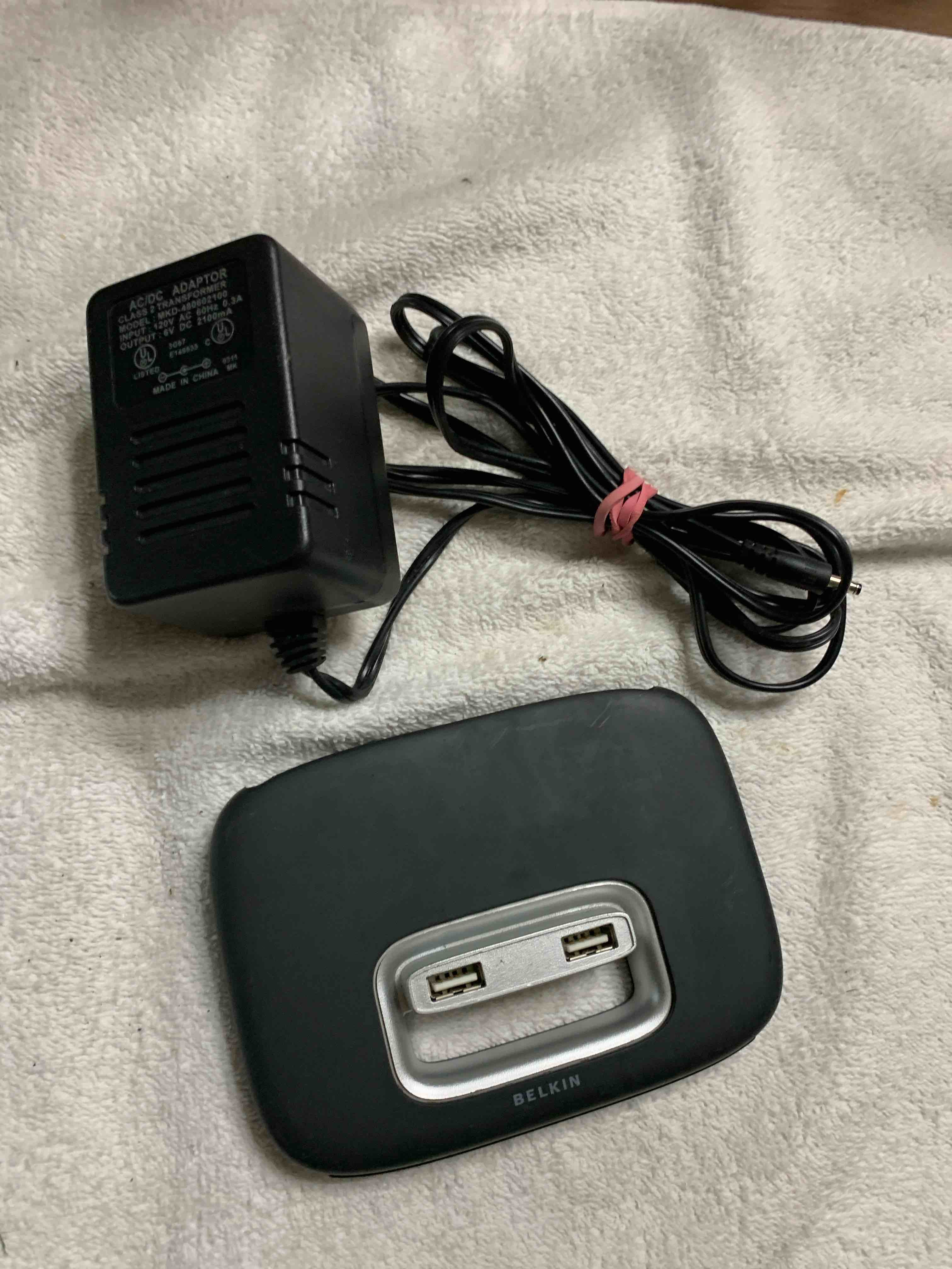 Vintage Belkin 7 Port USB Hub