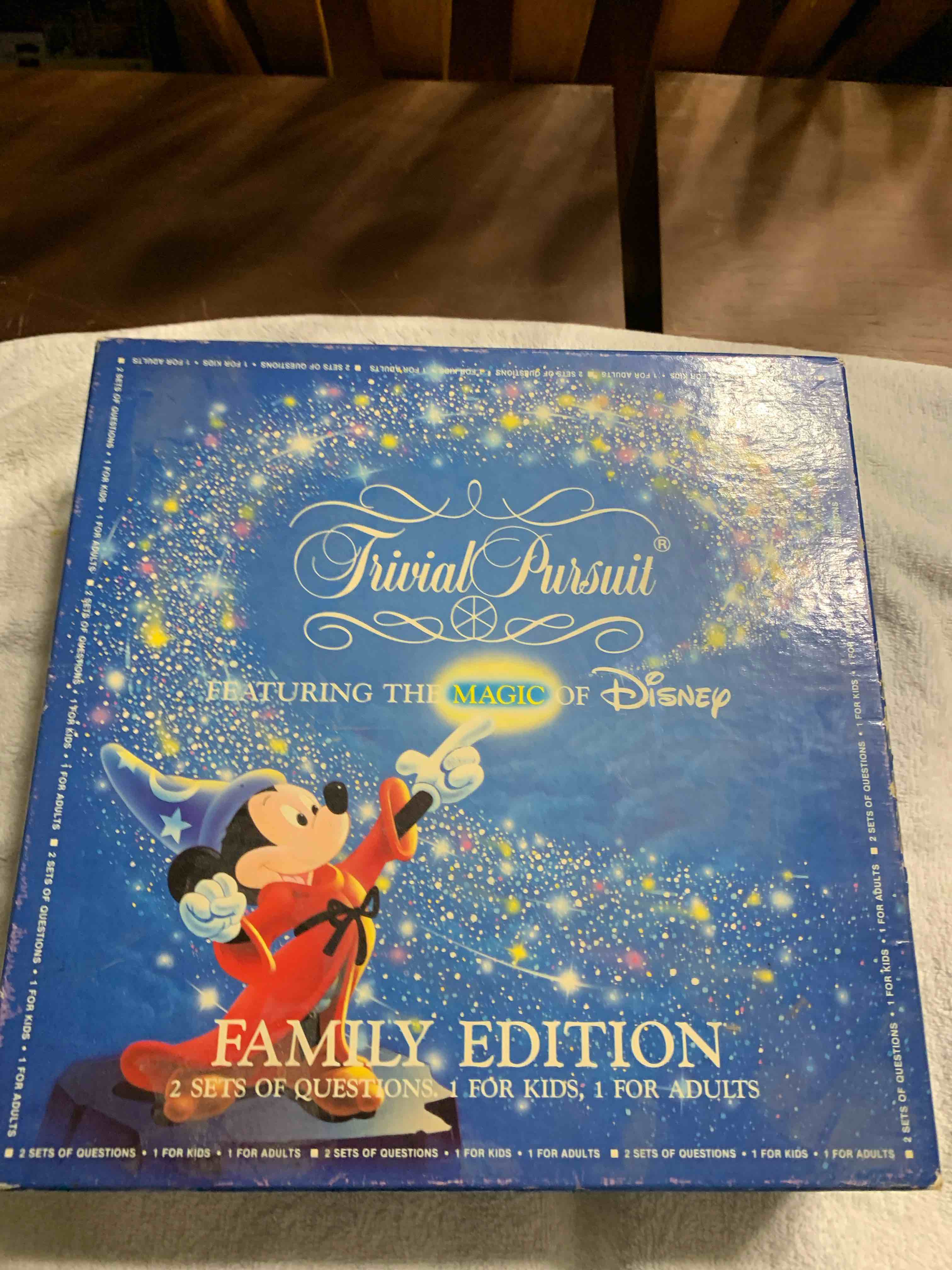 Trivial Pursuit Family Edition