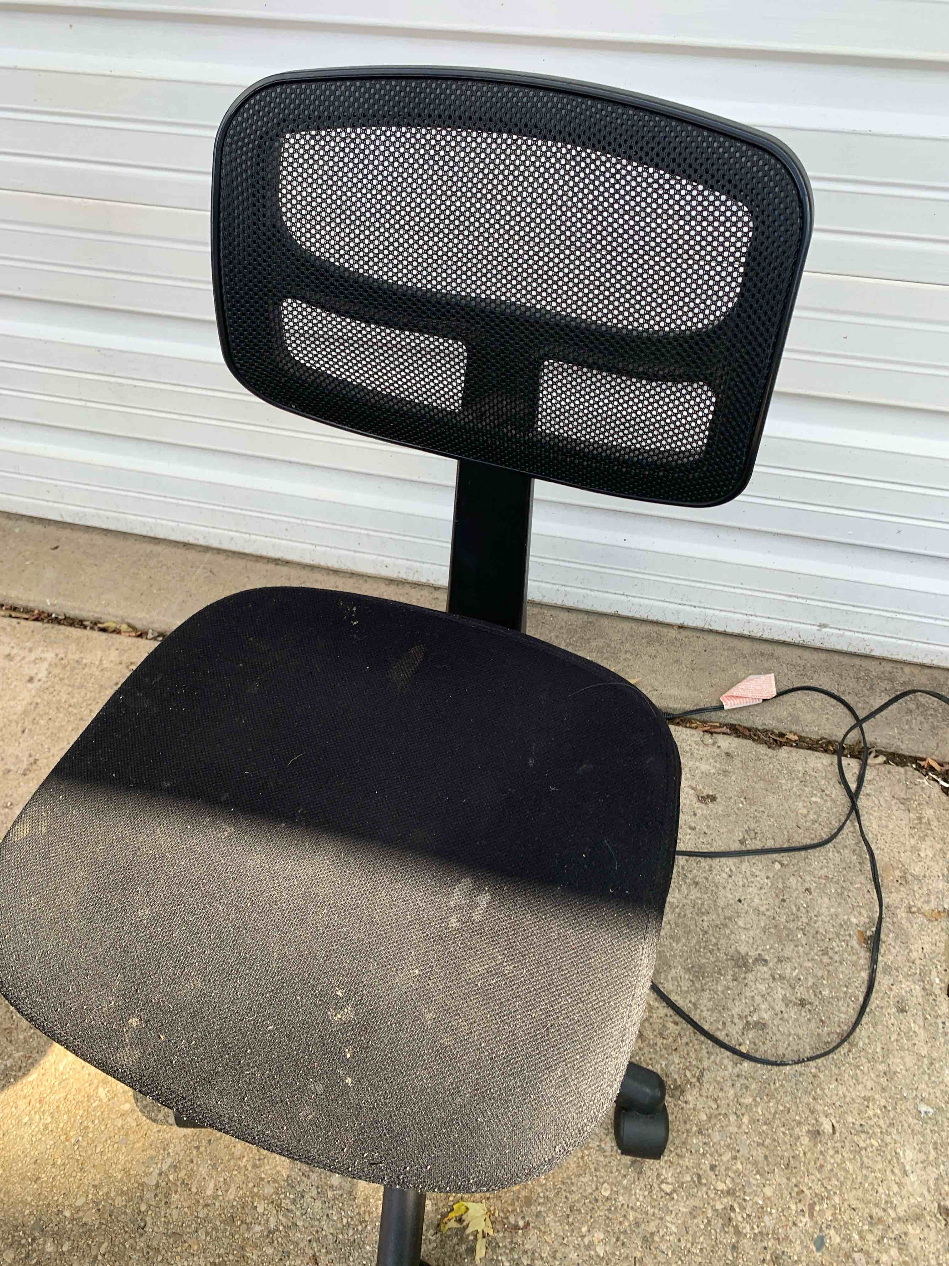 black office chair 