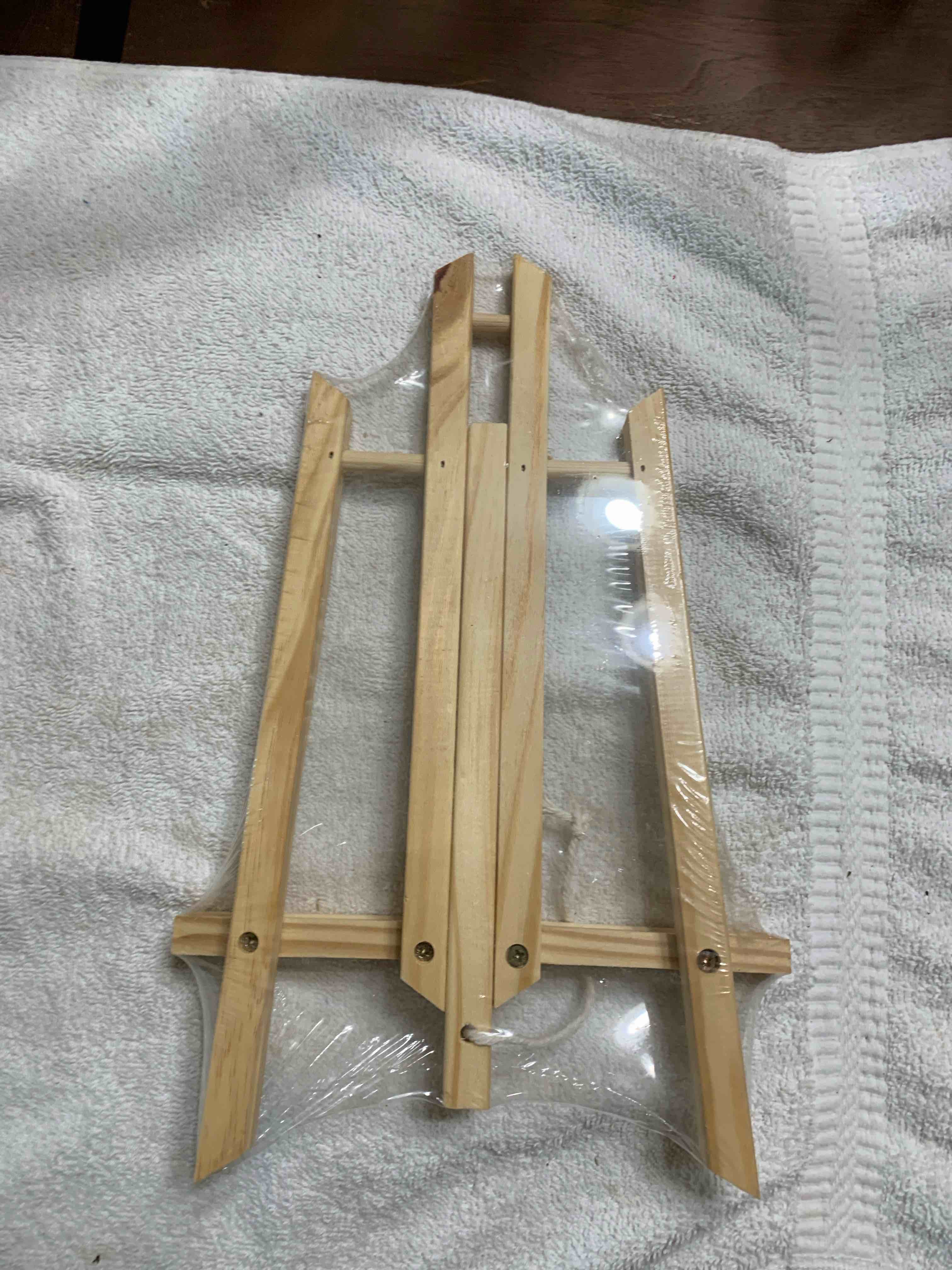 Small Wooden Tabletop Easel