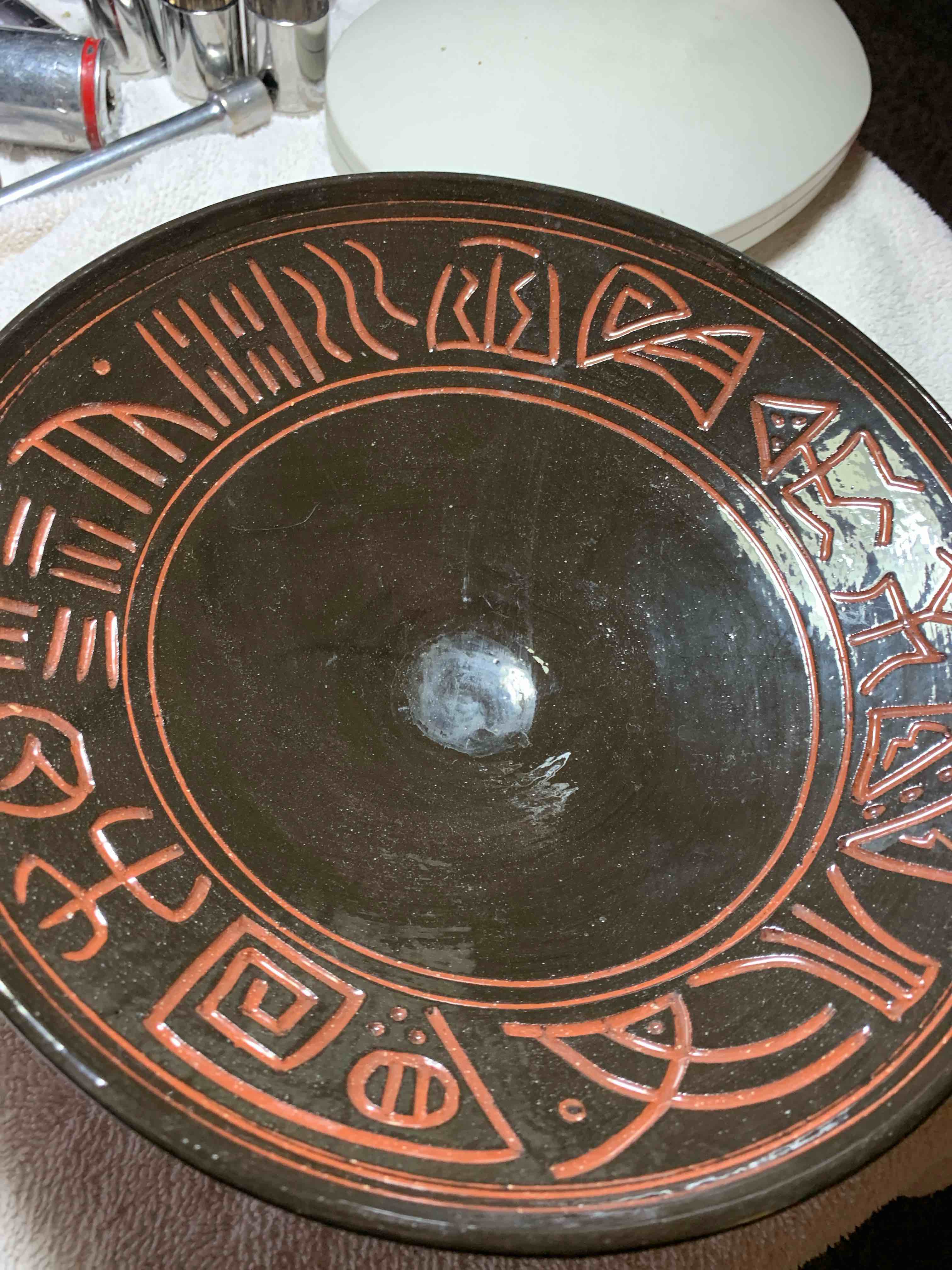 Decorative Ceramic Bowl, 9”diameter 