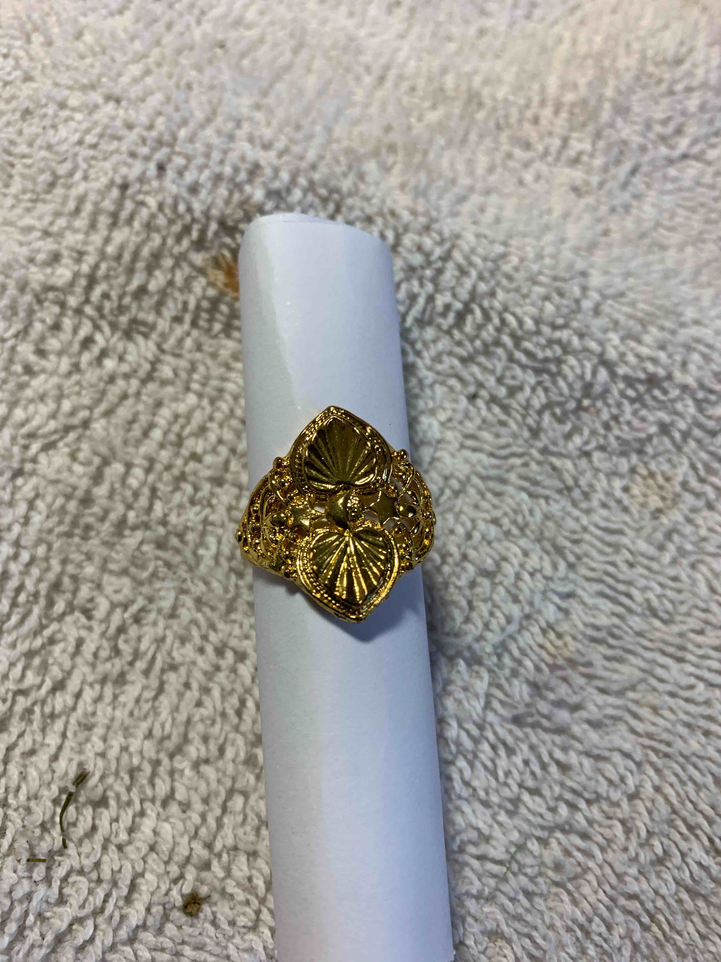 Woman’s Ring , Size 7