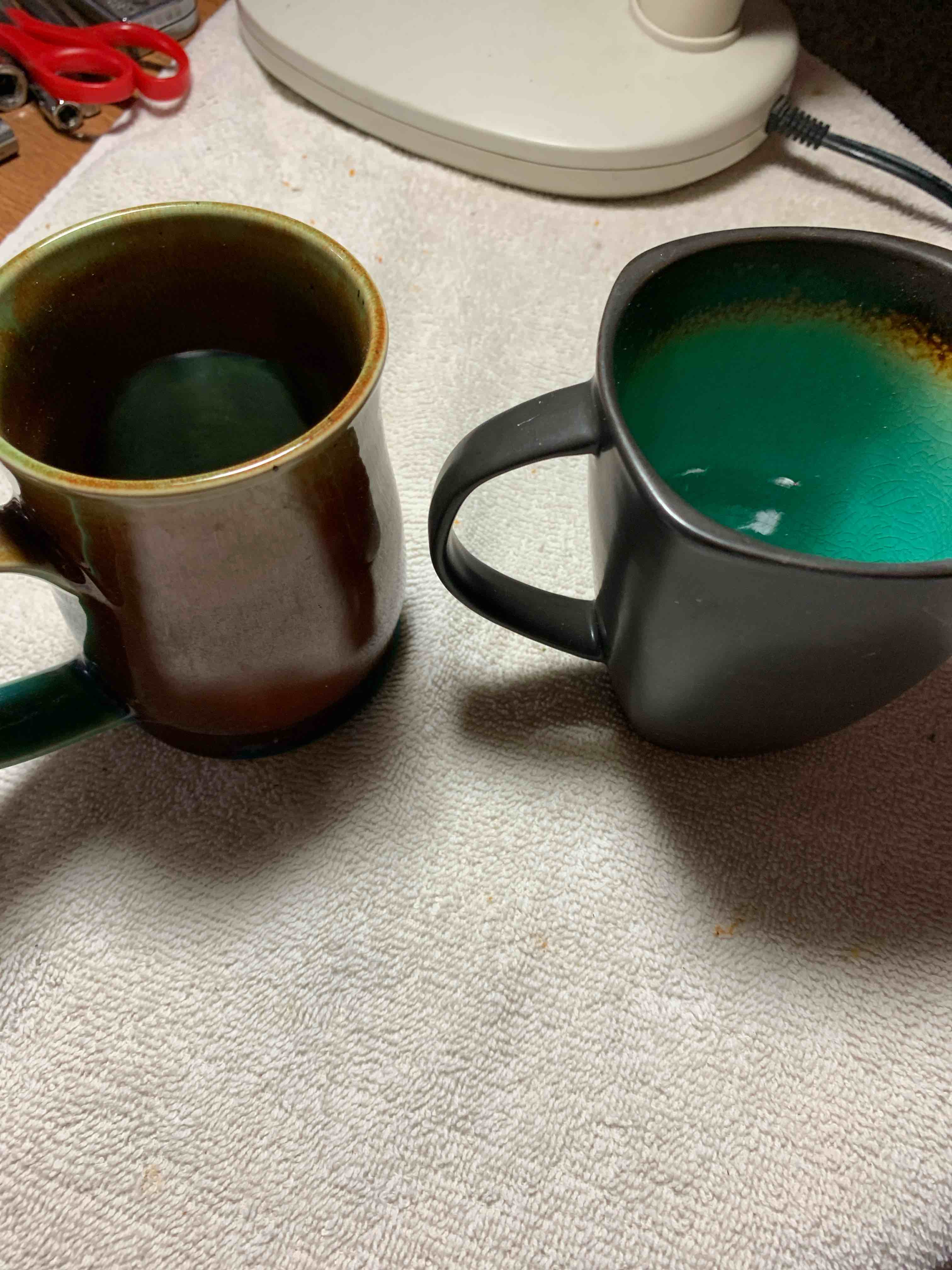 2 Coffee Cups