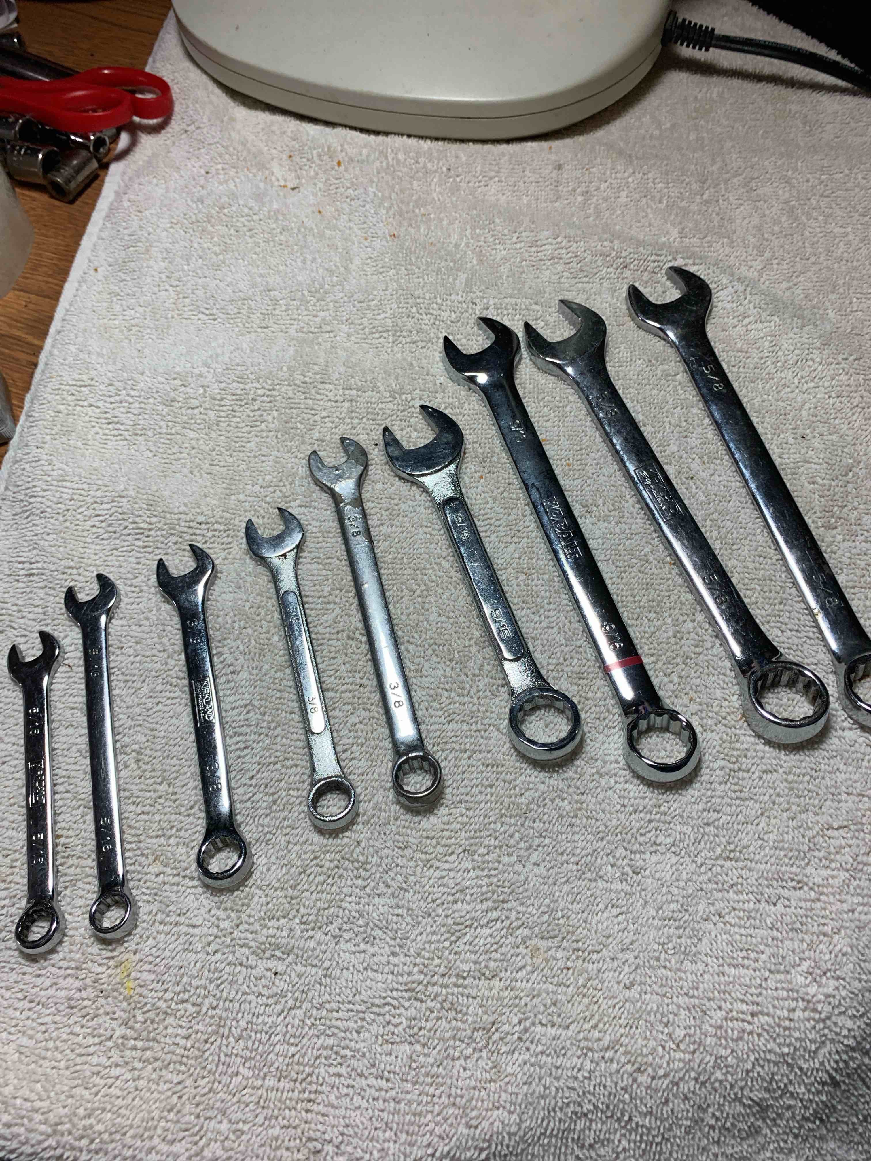 Lot of 9- SAE Combination Wrenches 