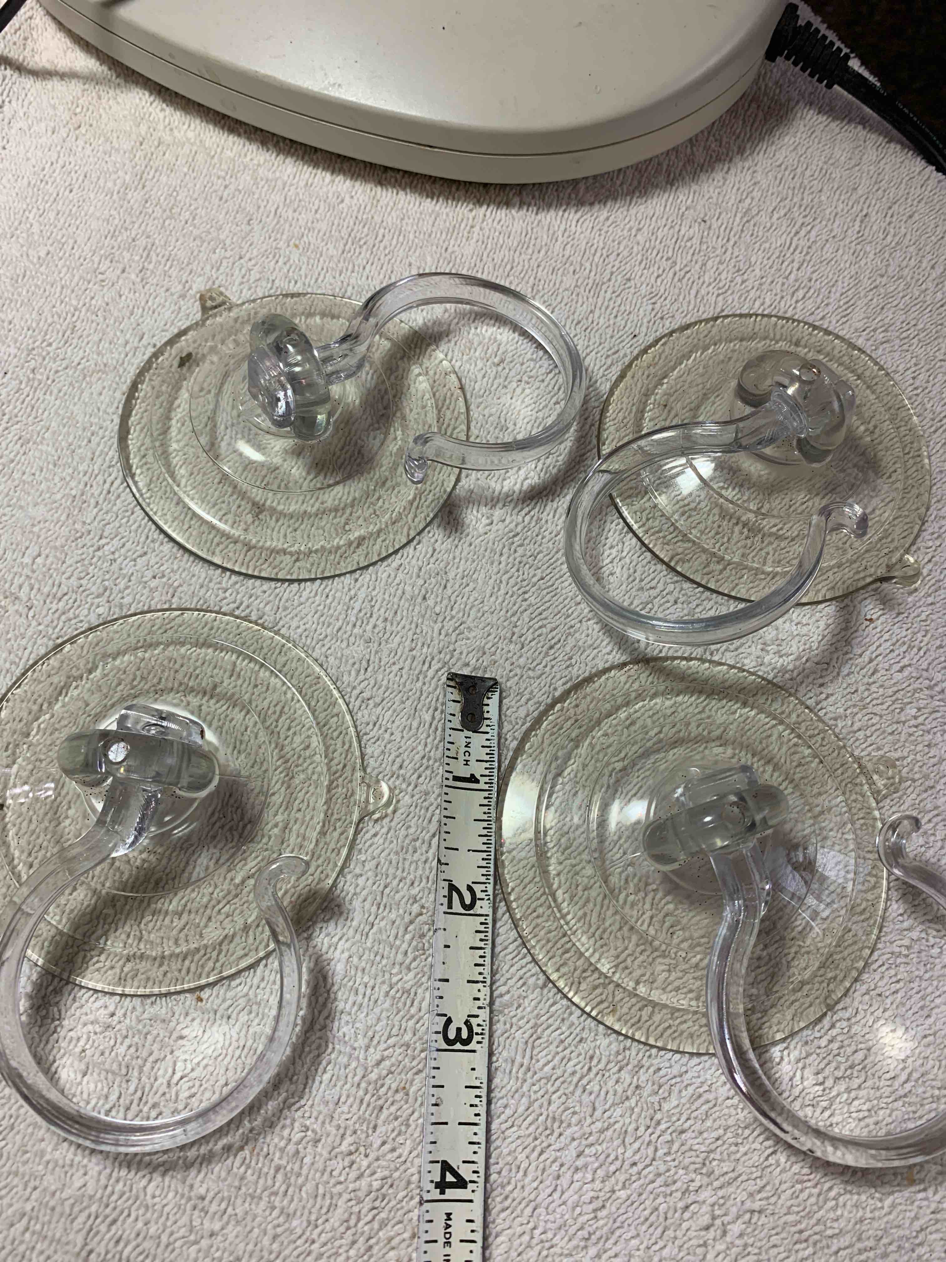 4- Suction Cup Hooks